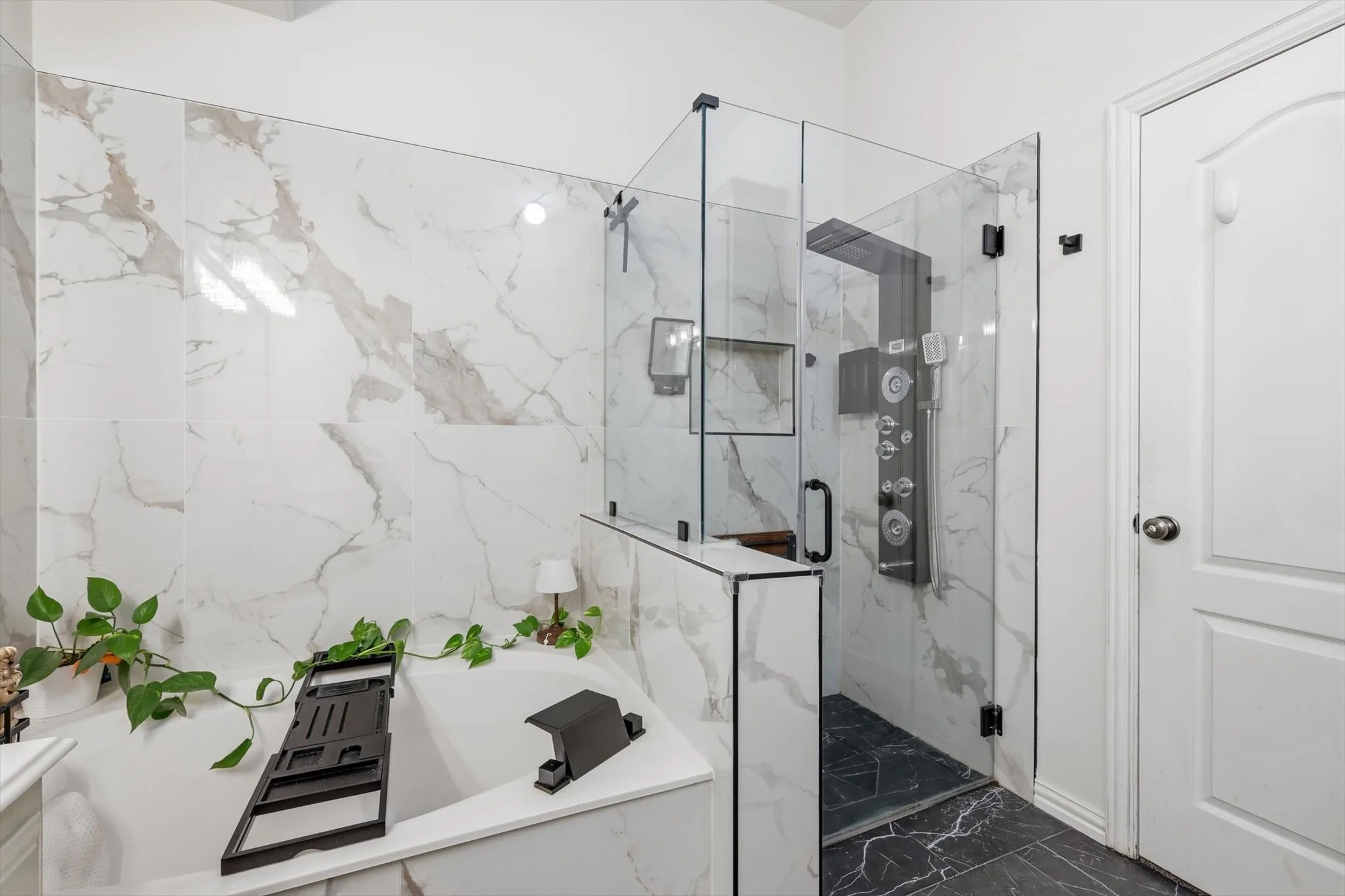 31-8360 Whippoorwill Dr FINAL-31.jpg