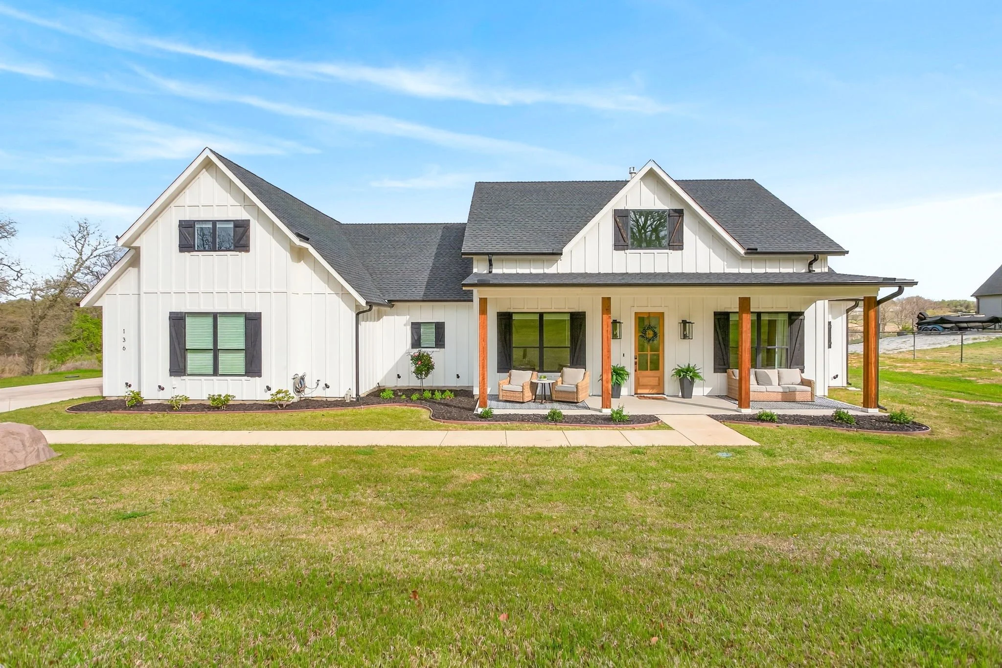 136 Grace Vw Rd (11 of 77).jpg