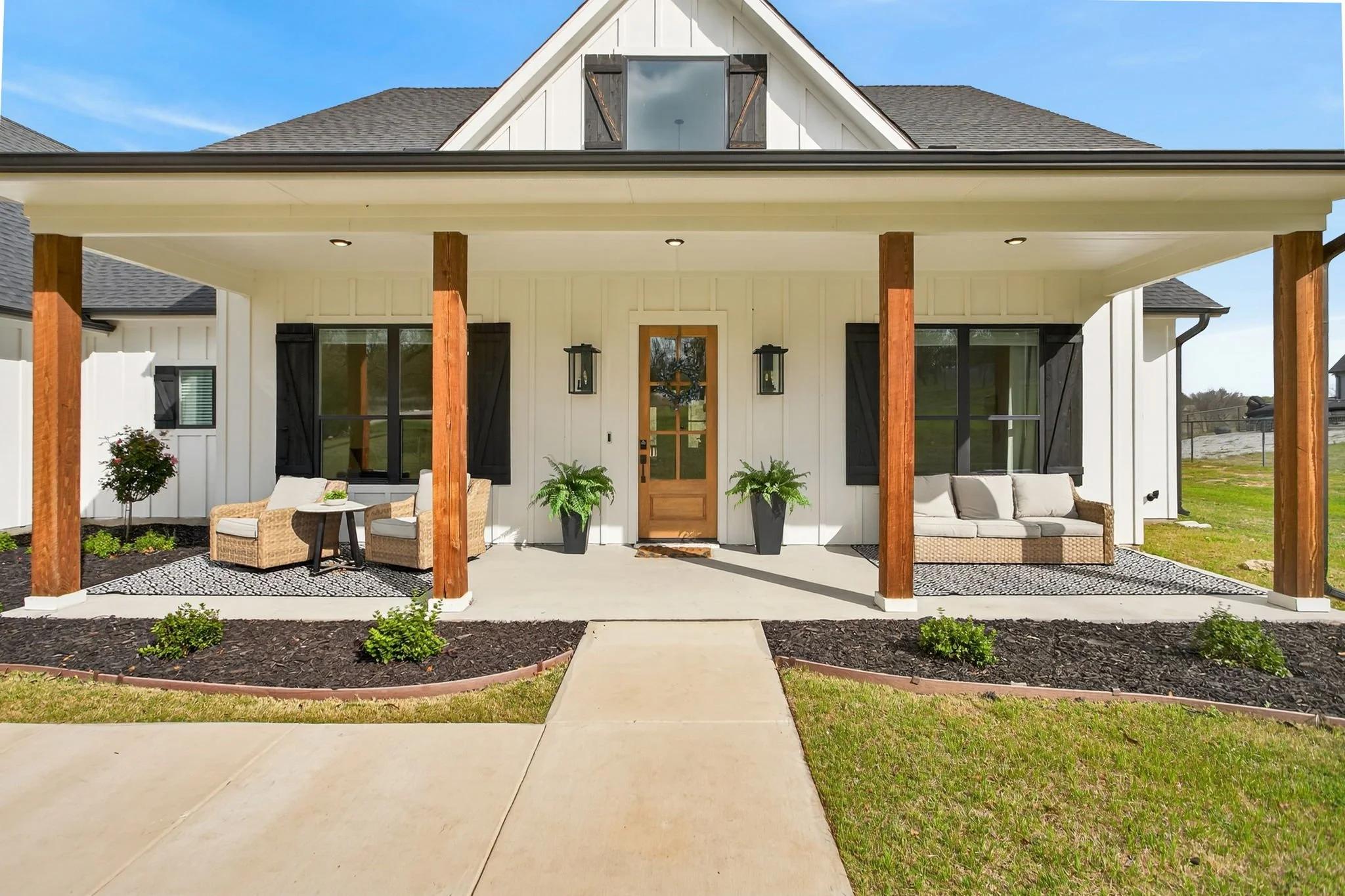 136 Grace Vw Rd (14 of 77).jpg