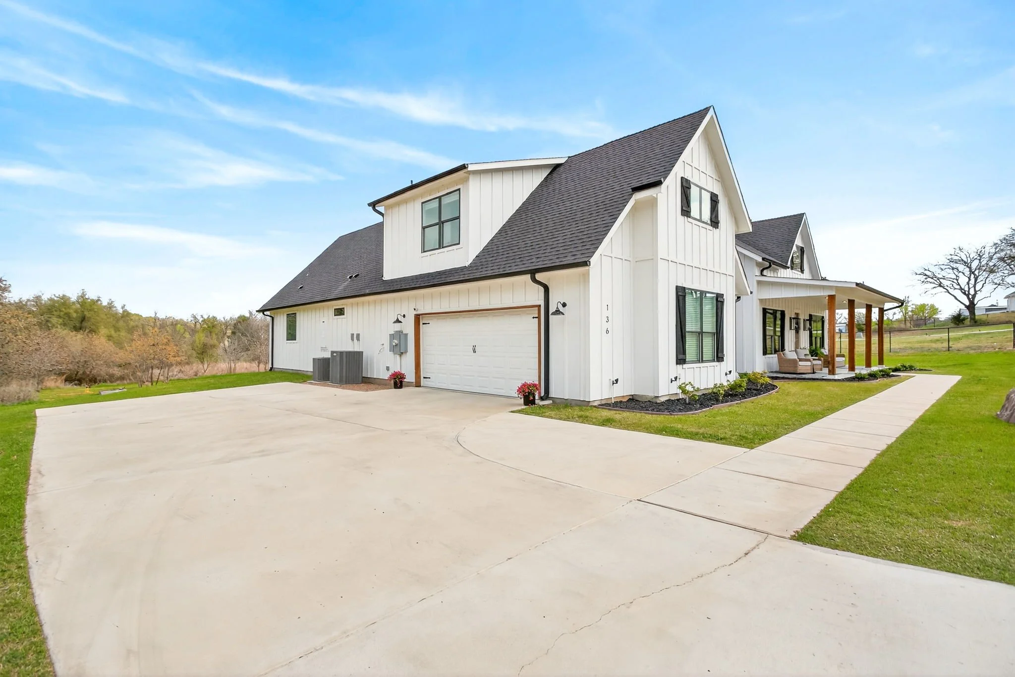 136 Grace Vw Rd (15 of 77).jpg