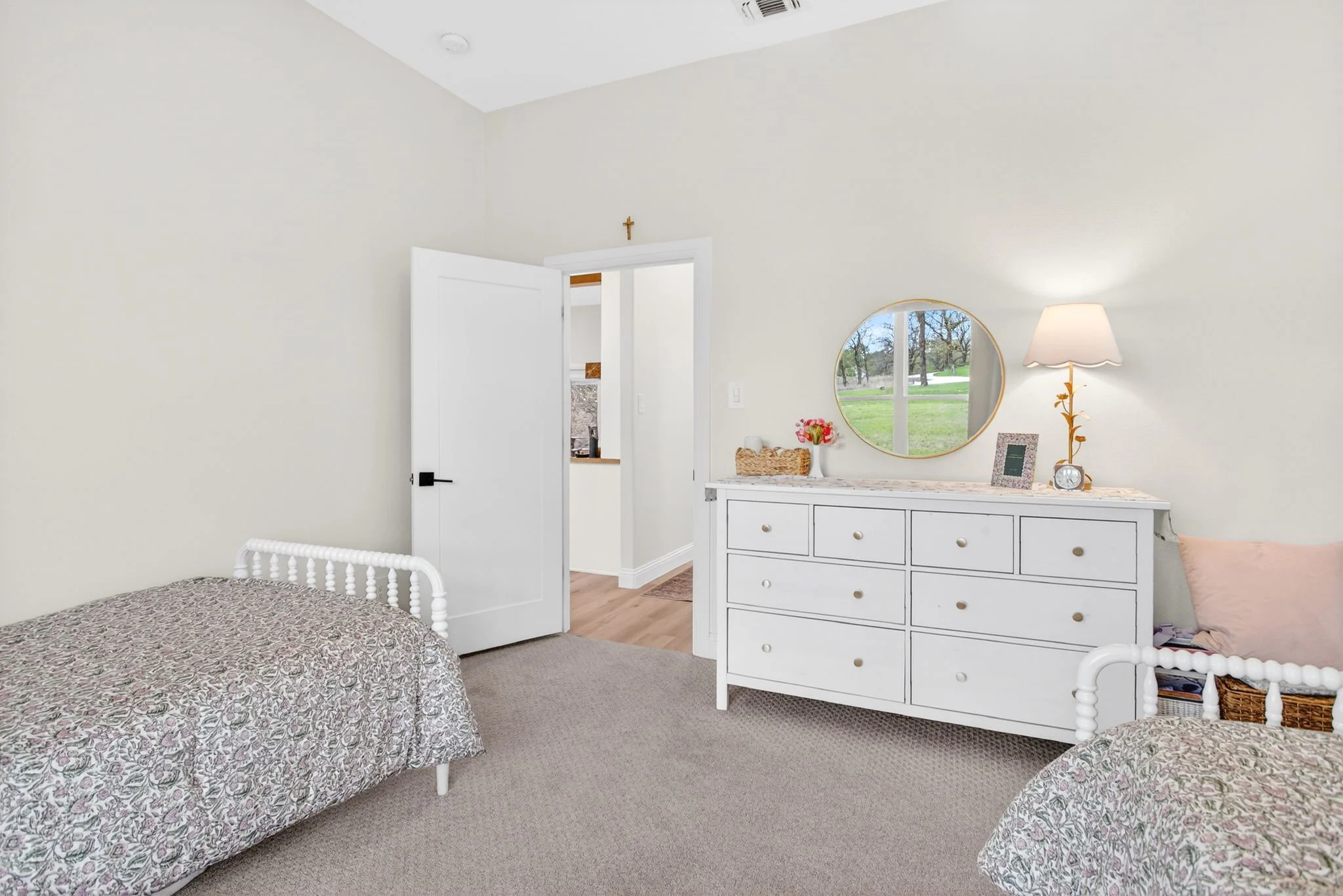 136 Grace Vw Rd (39 of 77).jpg