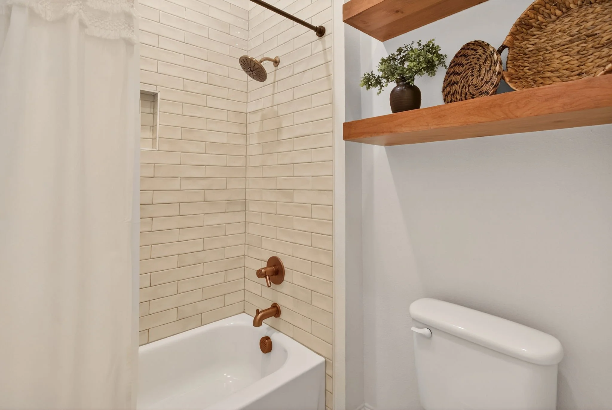 136 Grace Vw Rd (42 of 77).jpg