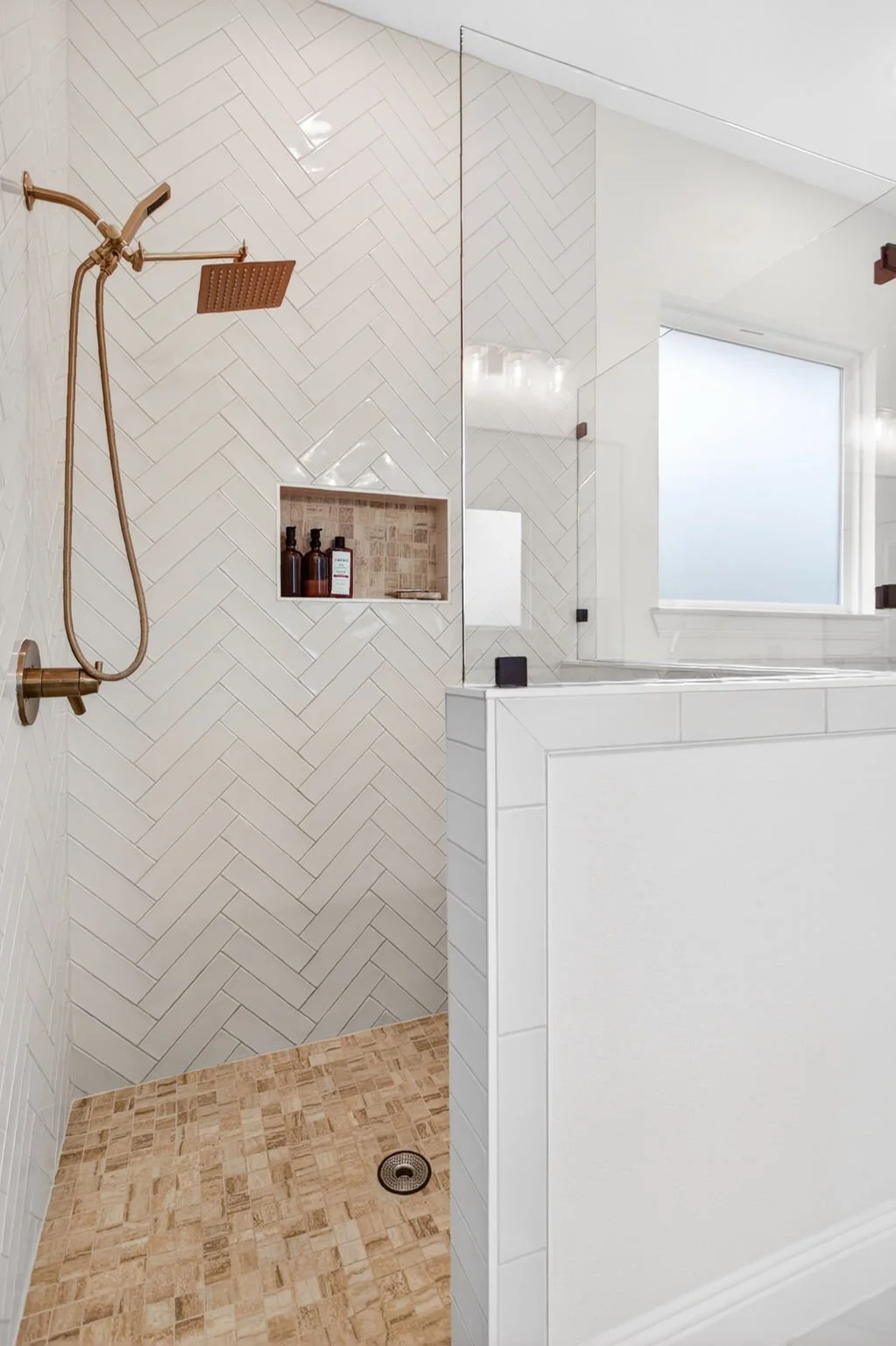 136 Grace Vw Rd (58 of 77).jpg