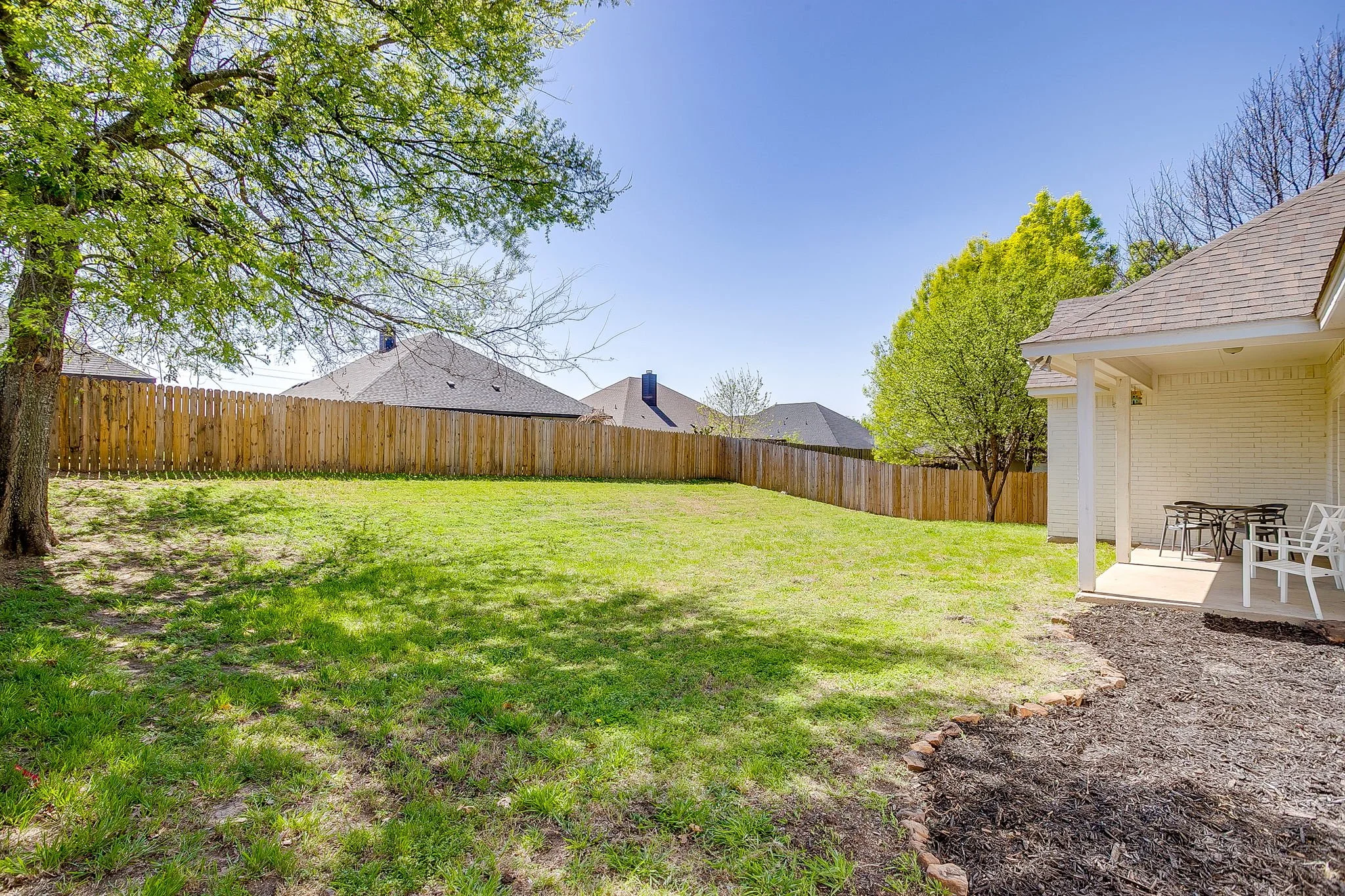 110 Water Oak Ln (38 of 42).jpg