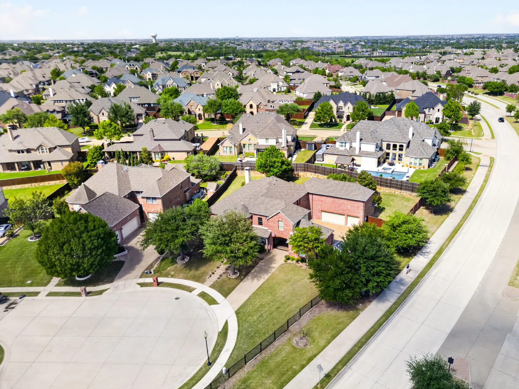 1921 Cedar Springs Dr (3 of 116).jpg