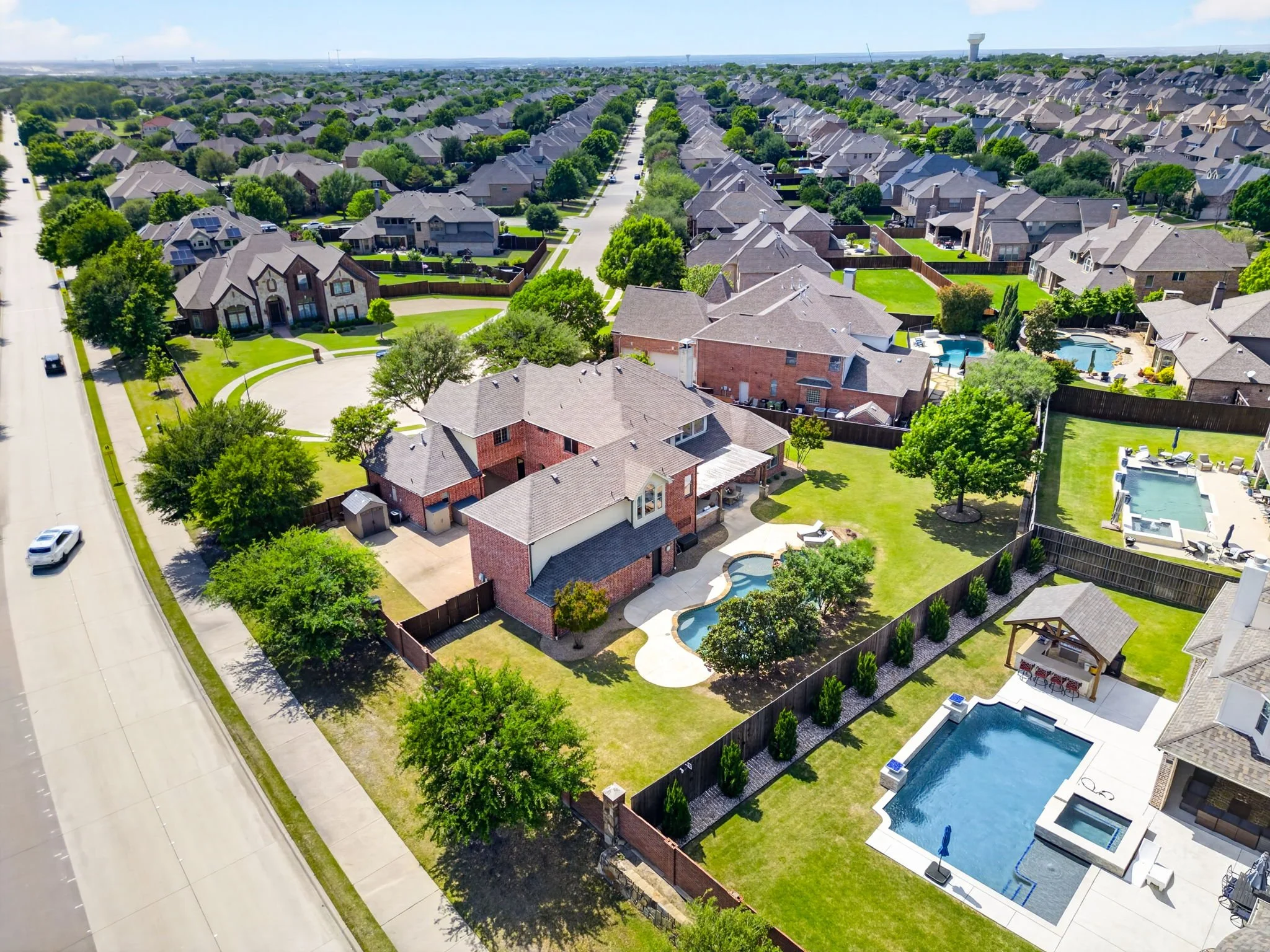 1921 Cedar Springs Dr (9 of 116).jpg