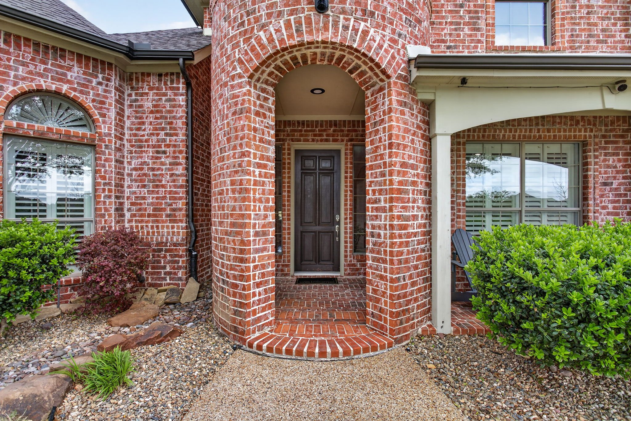 1921 Cedar Springs Dr (22 of 116).jpg