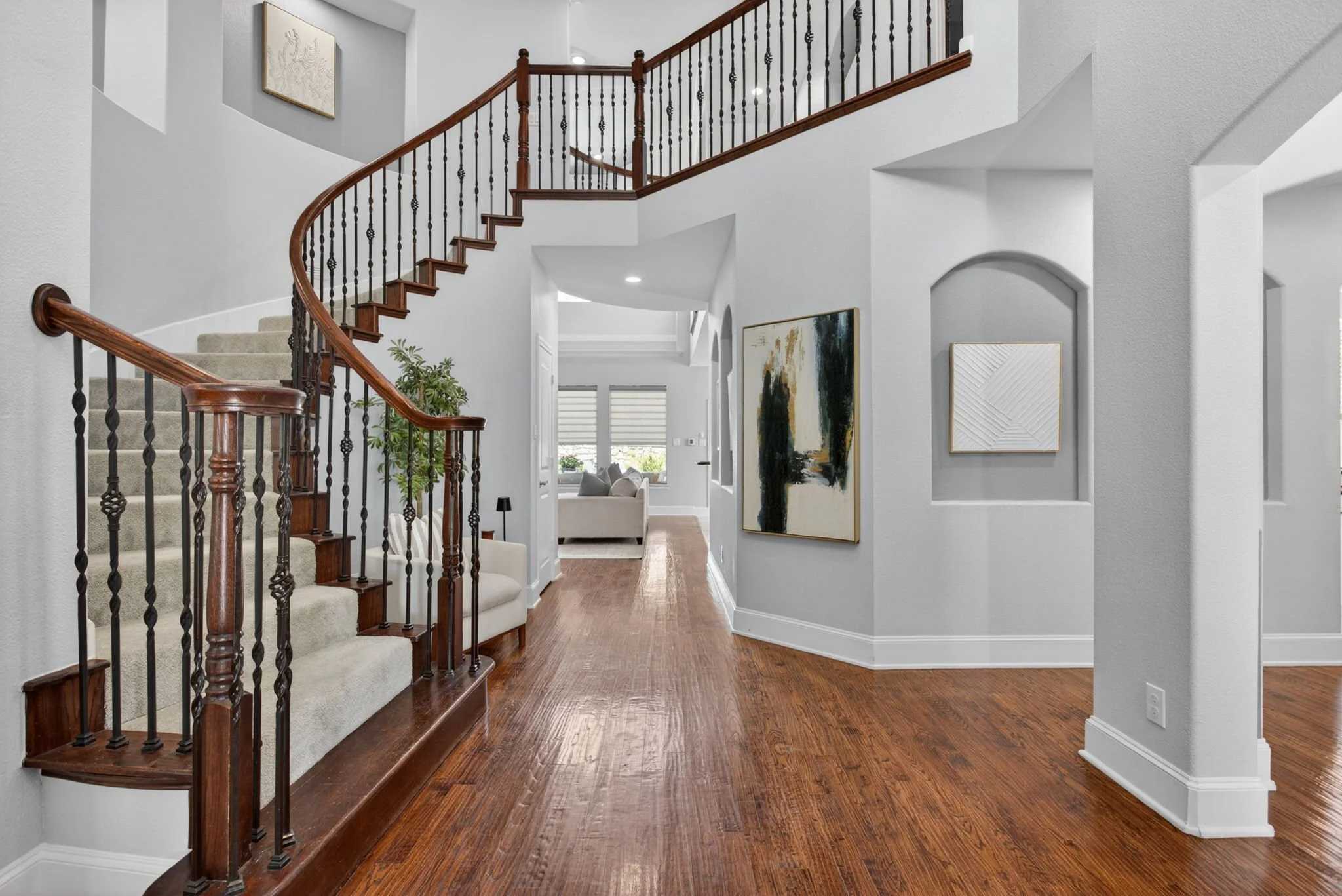 1921 Cedar Springs Dr (25 of 116).jpg