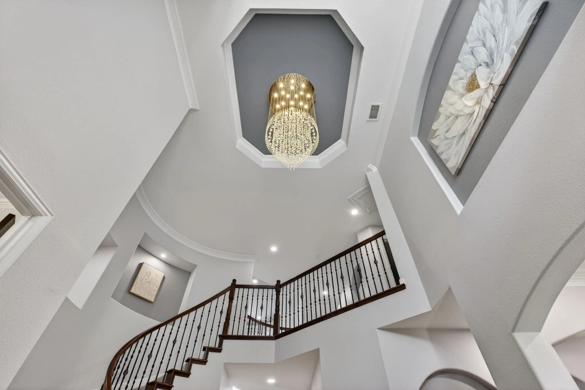 1921 Cedar Springs Dr (30 of 116).jpg