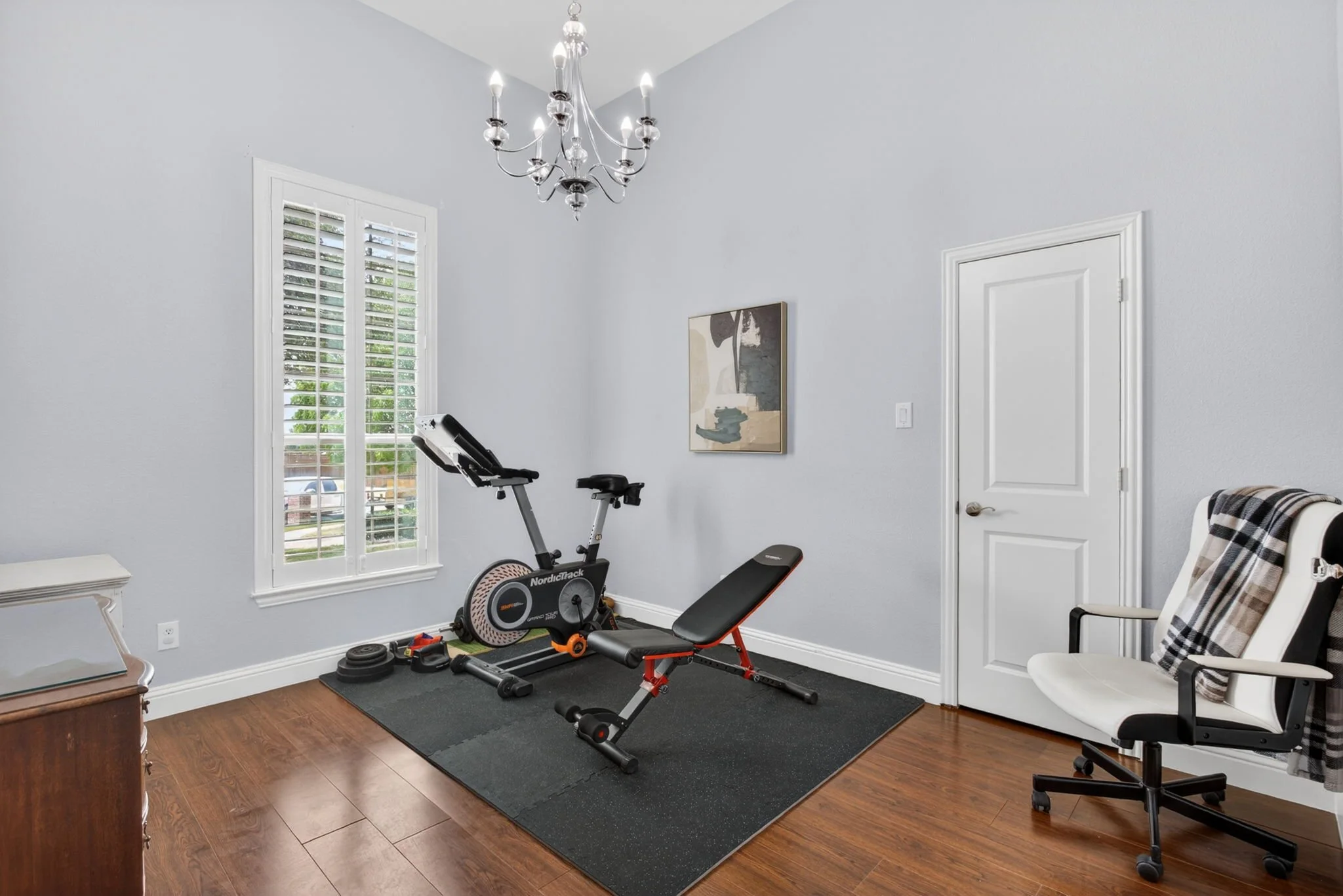 1921 Cedar Springs Dr (56 of 116).jpg