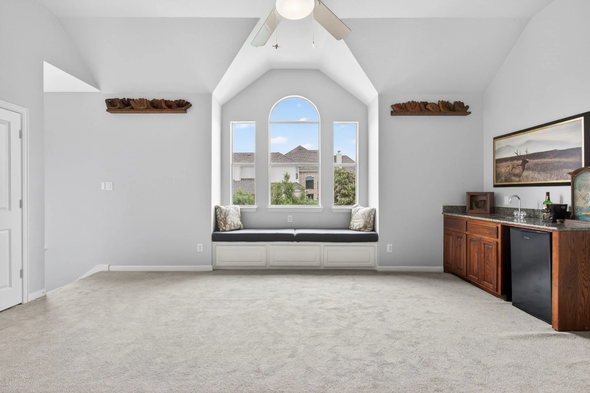 1921 Cedar Springs Dr (79 of 116).jpg
