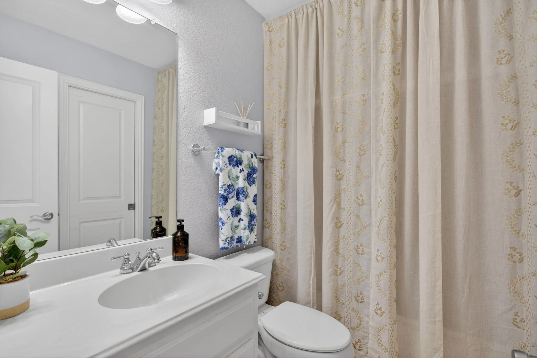 1921 Cedar Springs Dr (90 of 116).jpg