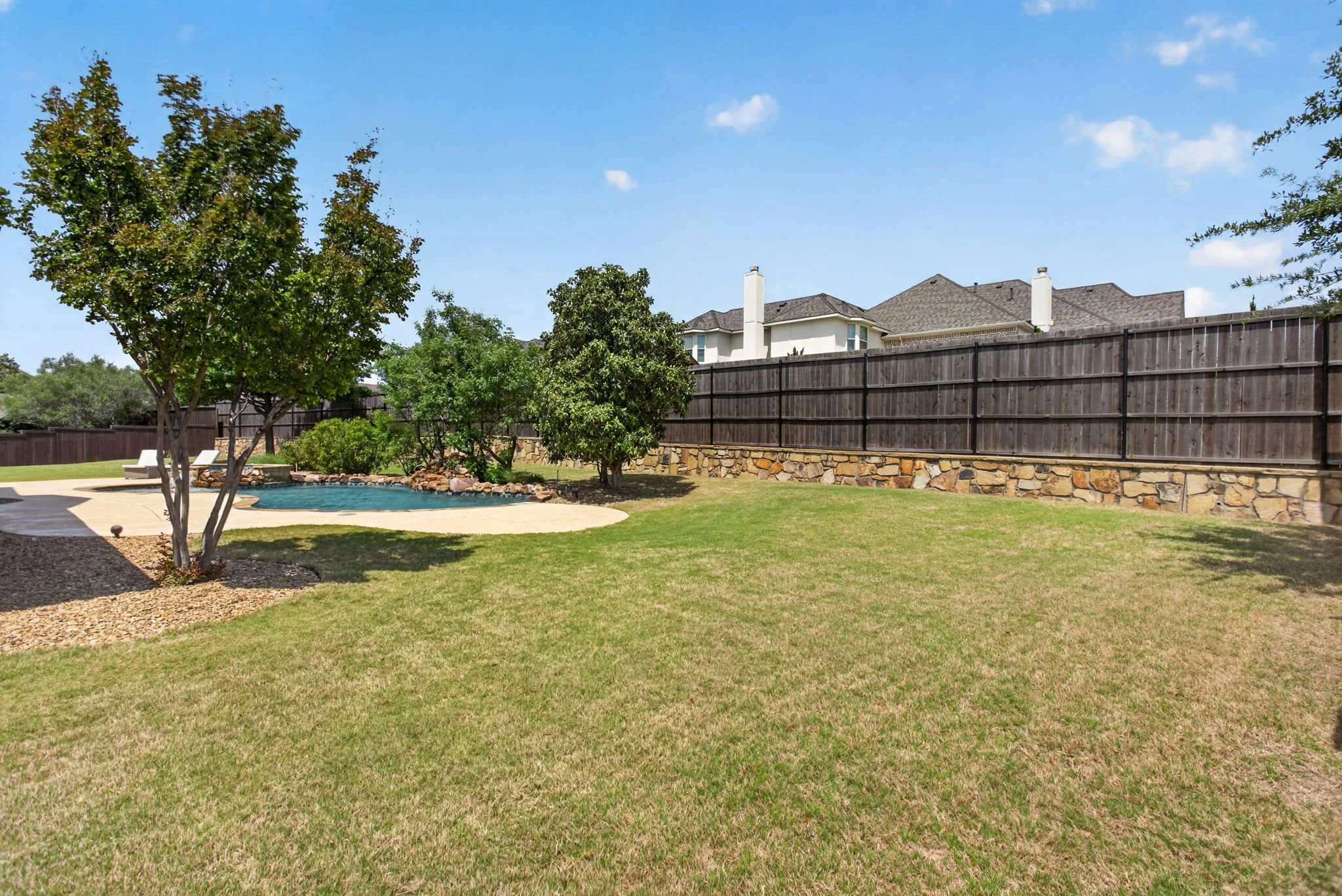 1921 Cedar Springs Dr (110 of 116).jpg
