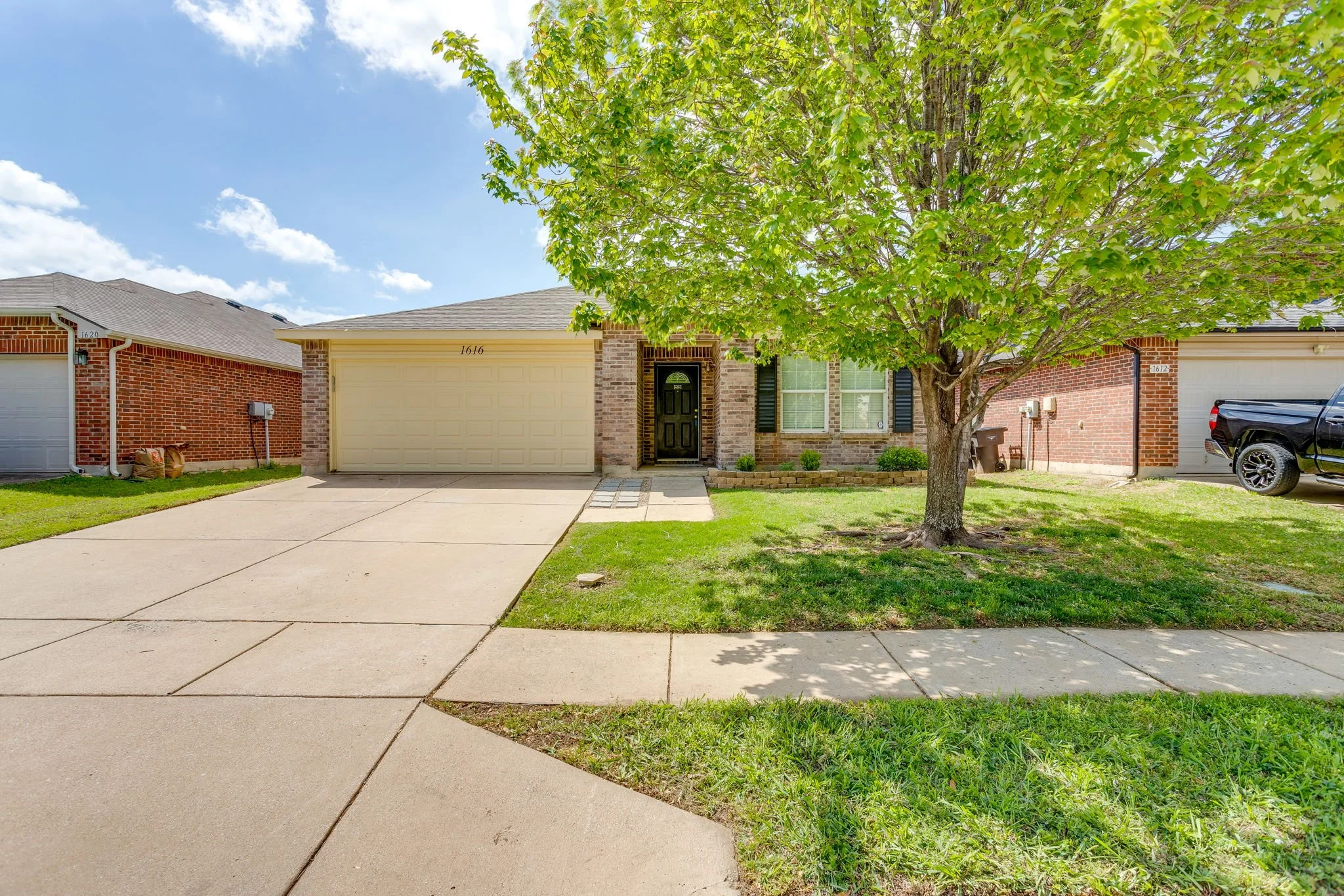 1616 Diamond Lake Trail (1 of 45).jpg