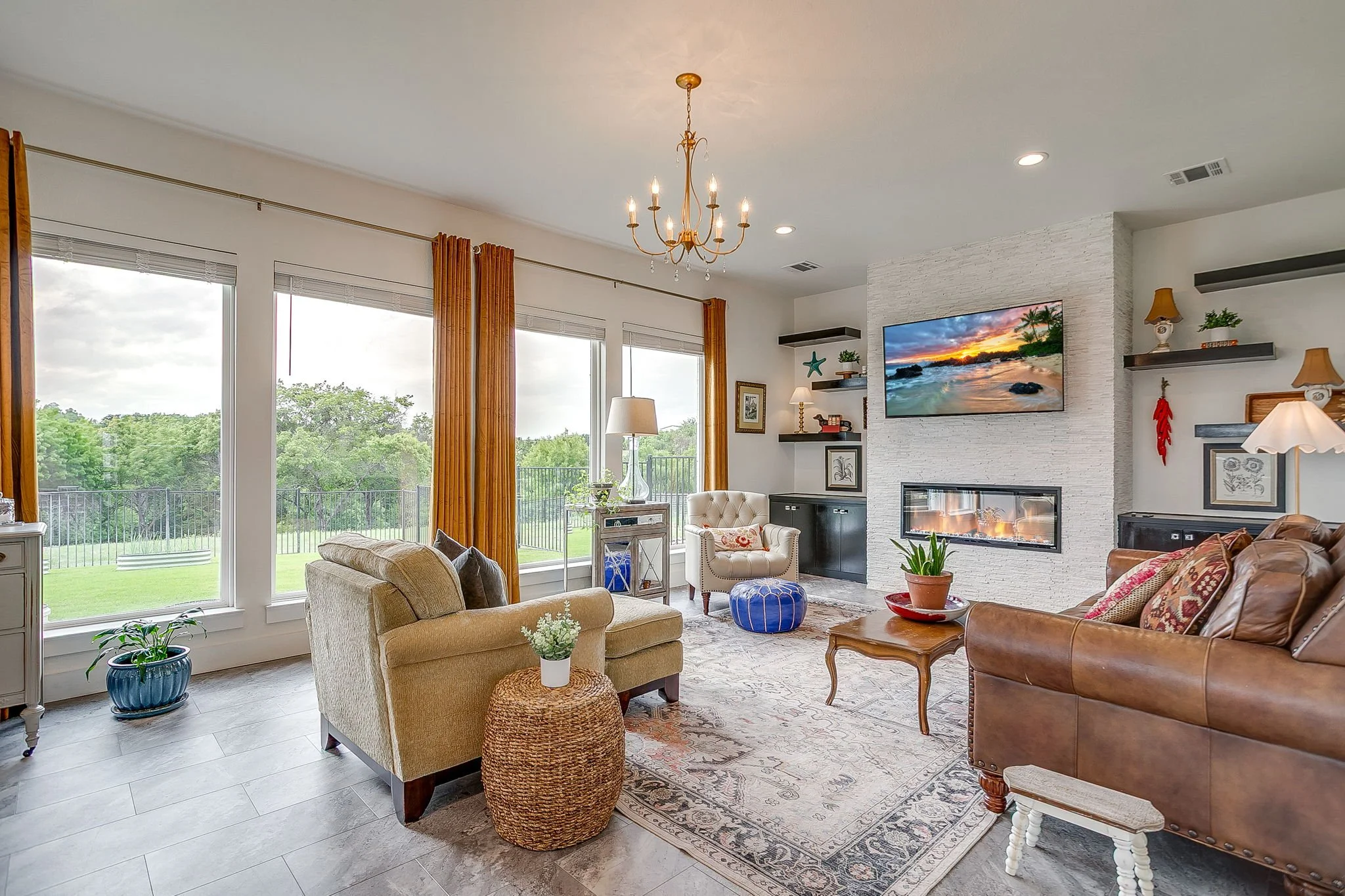 2096 Eagles Rdg Dr (1 of 6).jpg