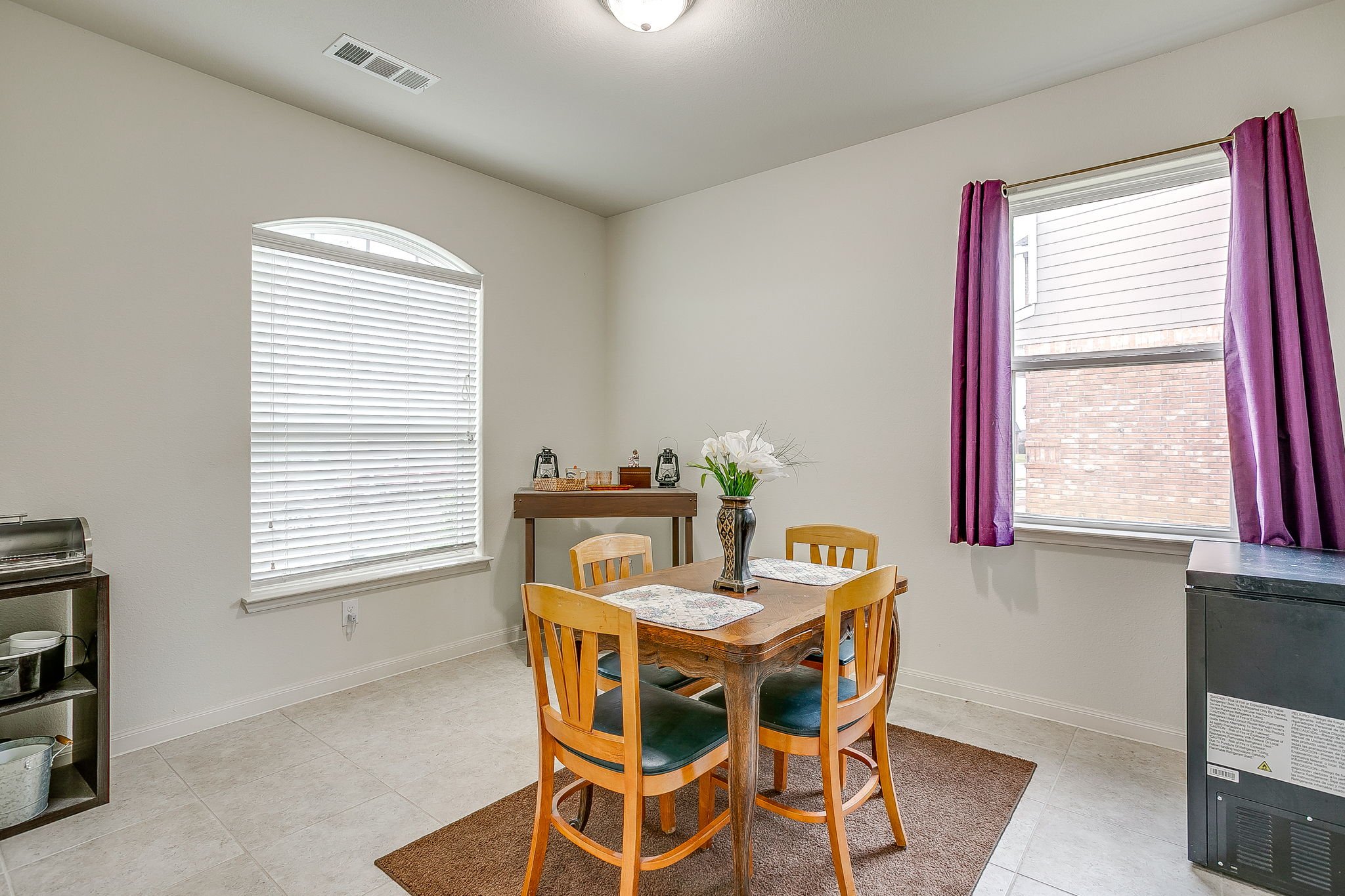 136 Kennedy Dr (18 of 46).jpg