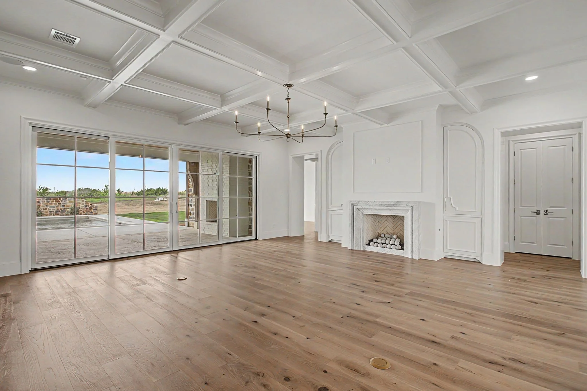 312 San Gabriel Dr (4 of 15).jpg