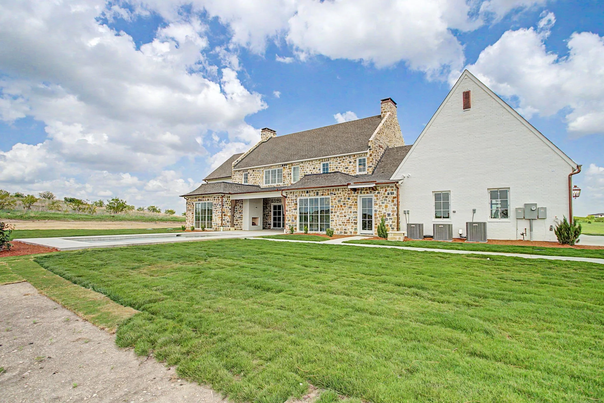 312 San Gabriel Dr (69 of 73).jpg
