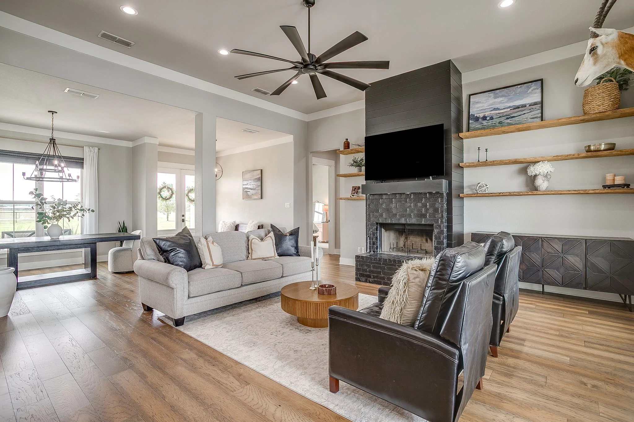 5520 Big Valley Cir (20 of 59).jpg