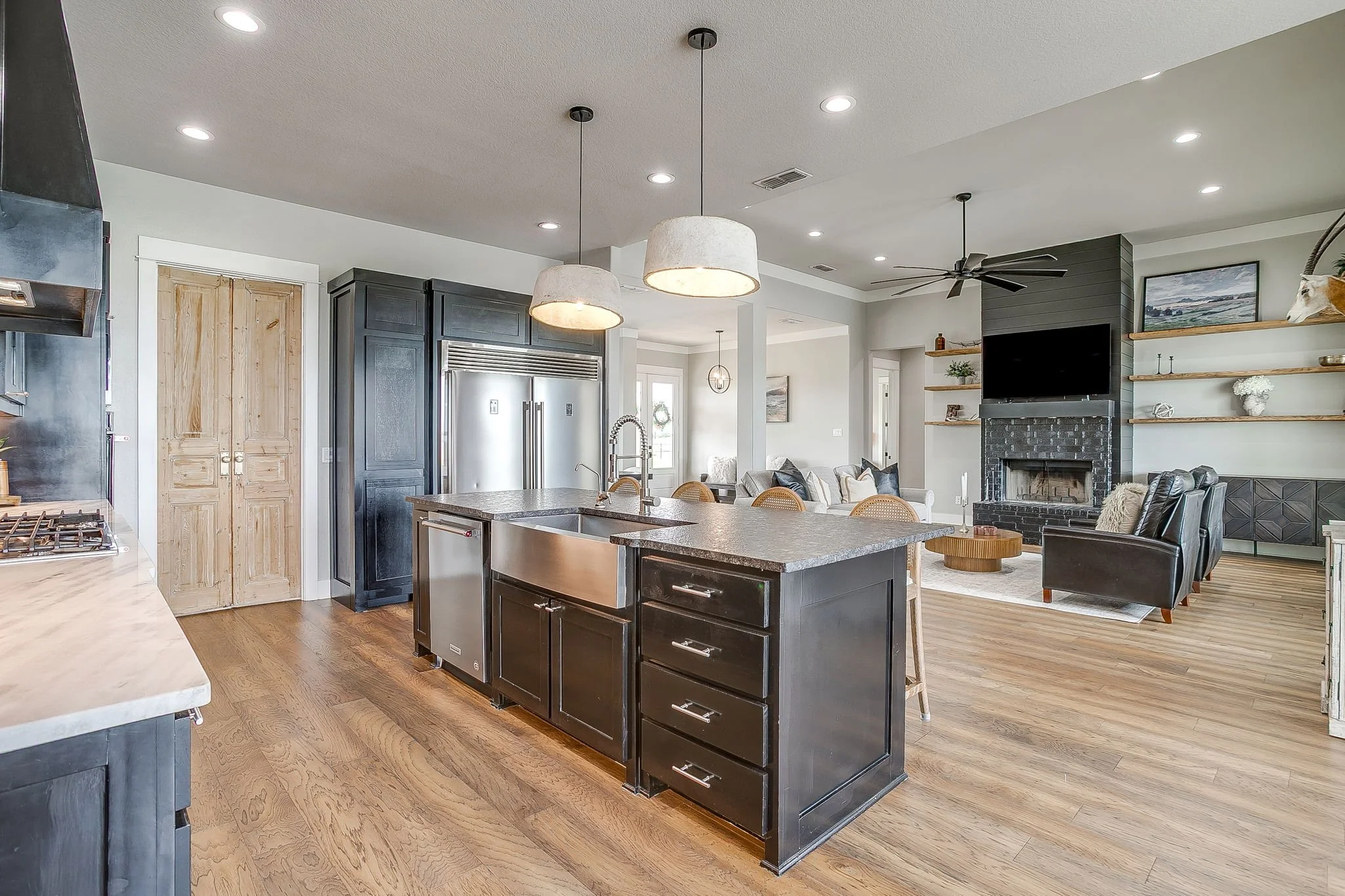 5520 Big Valley Cir (25 of 59).jpg