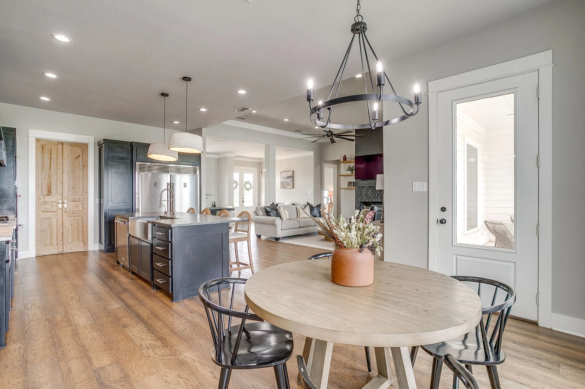 5520 Big Valley Cir (29 of 59).jpg