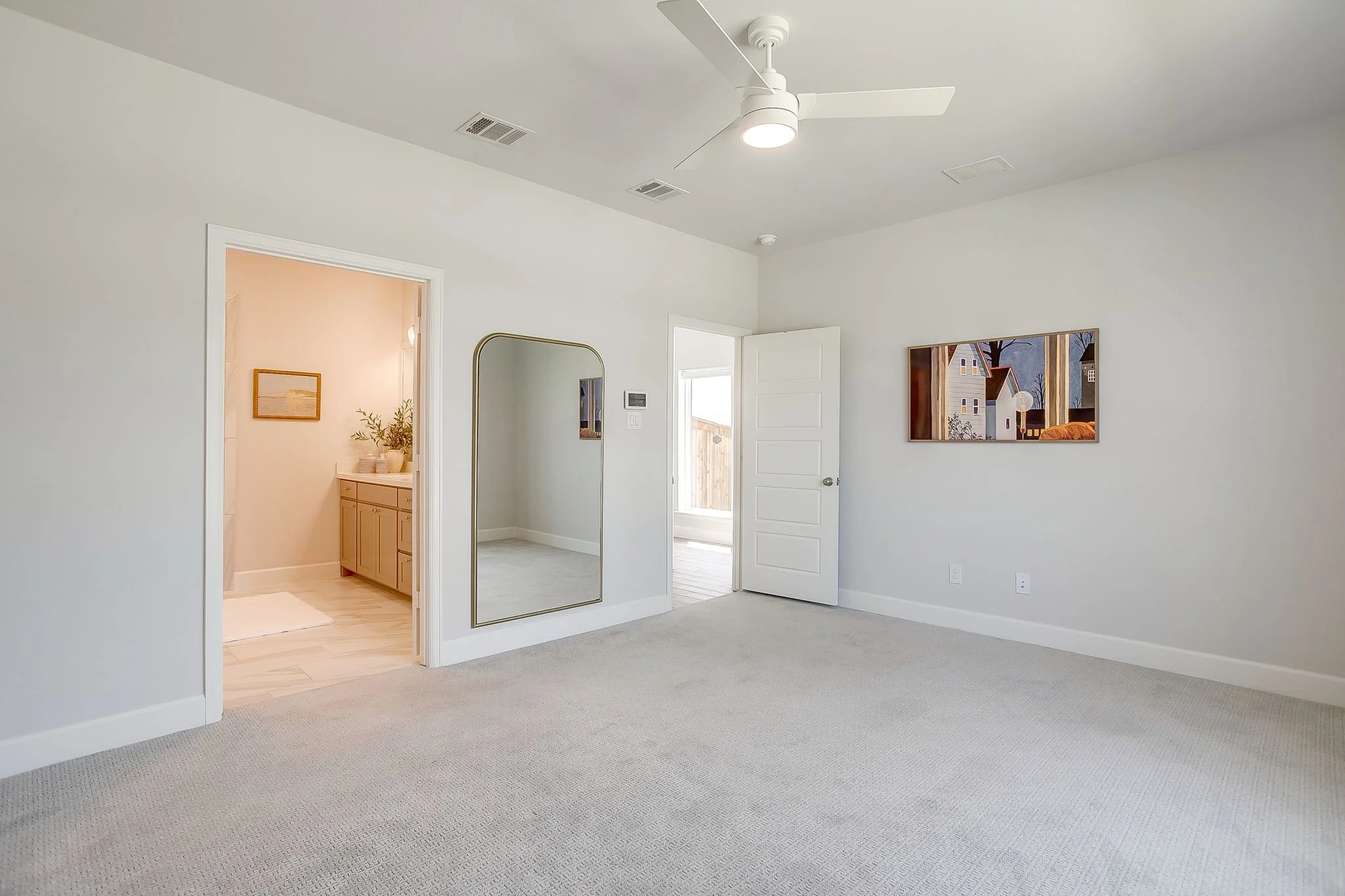 2117 Eastus Ln (9 of 47).jpg