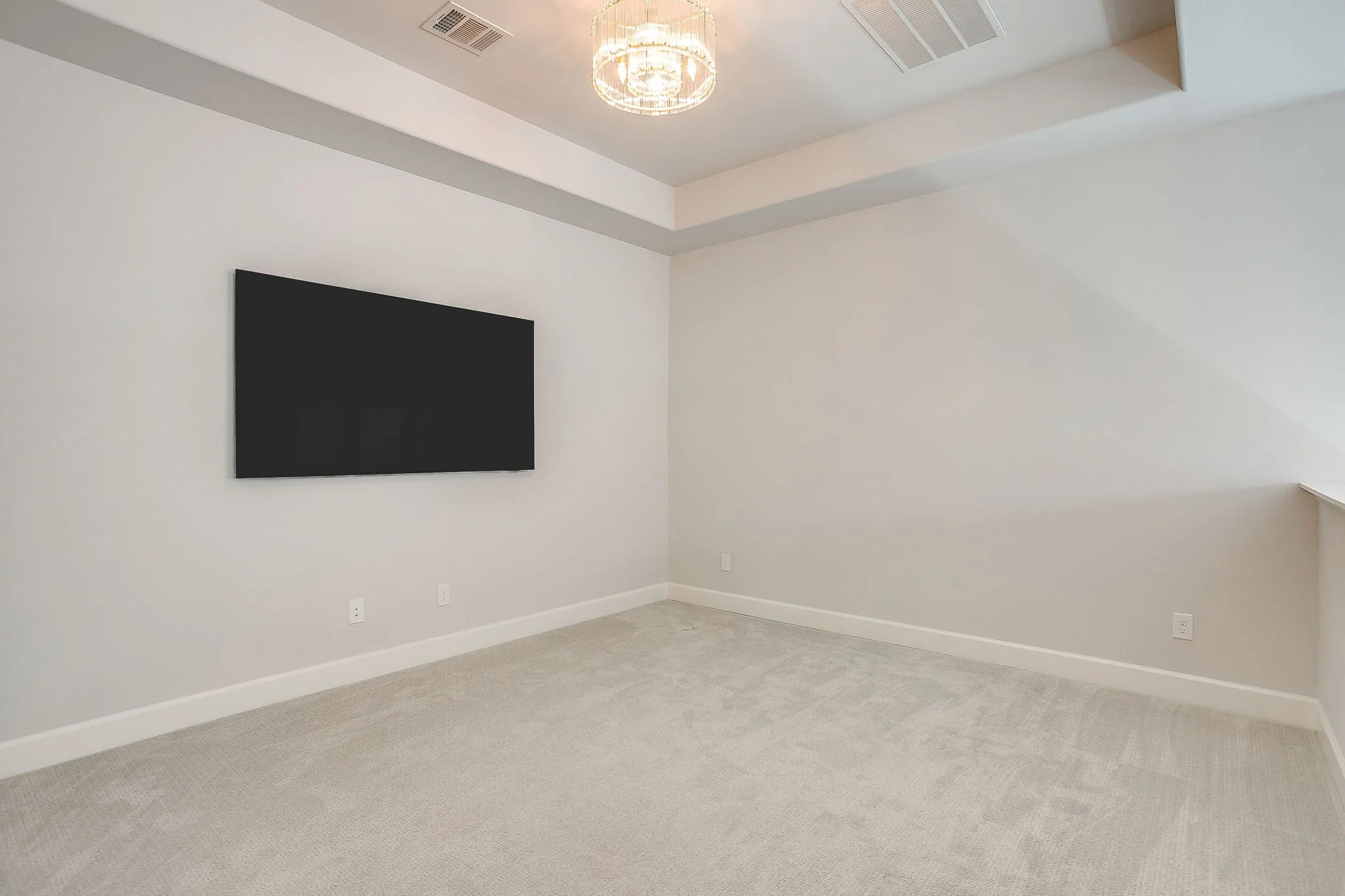 2117 Eastus Ln (35 of 47).jpg
