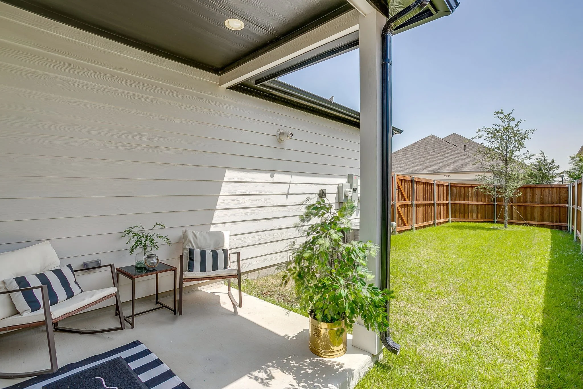 2117 Eastus Ln (43 of 47).jpg