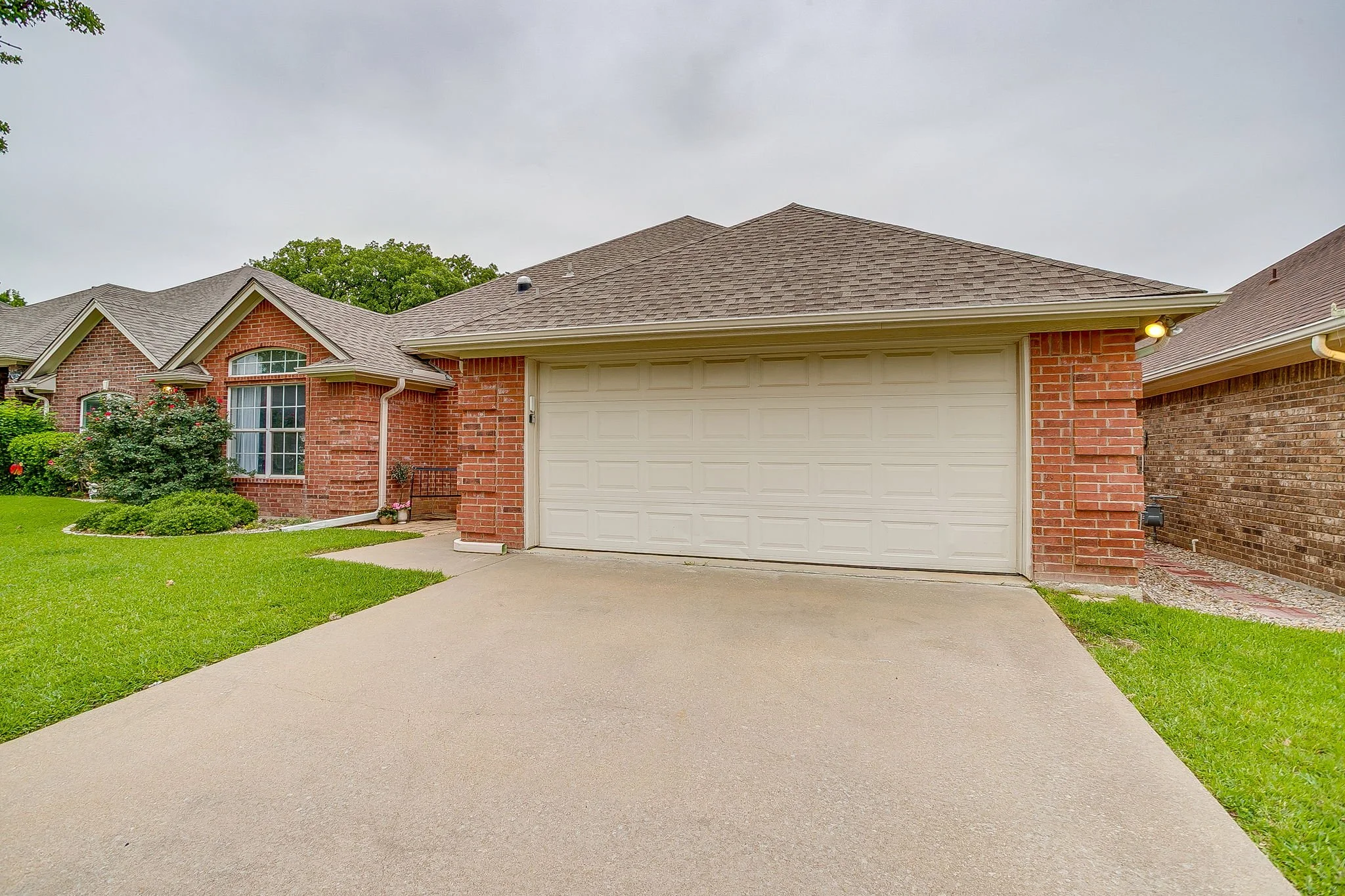 1017 Austin Ct (7 of 45).jpg