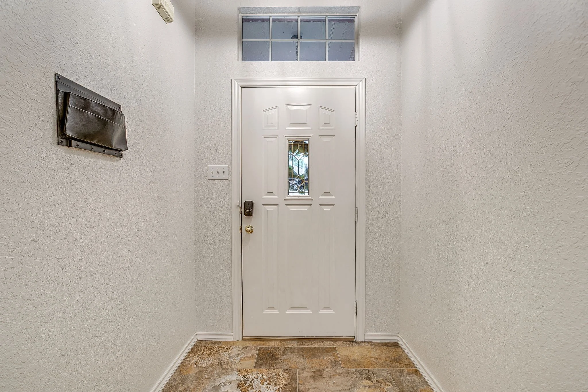 1017 Austin Ct (9 of 45).jpg