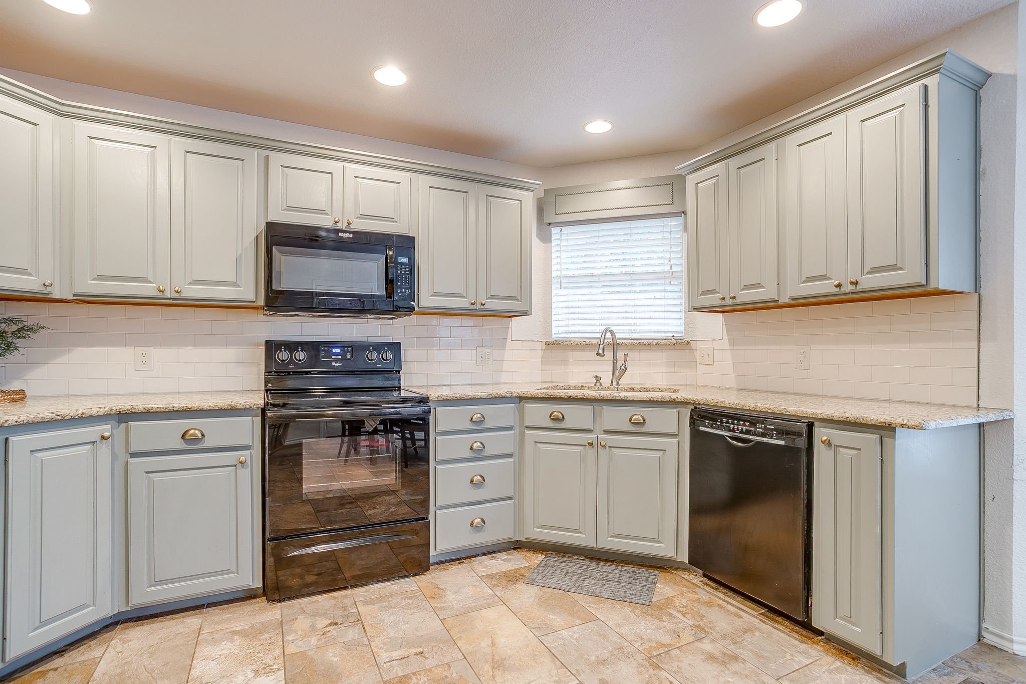 1017 Austin Ct (21 of 45).jpg