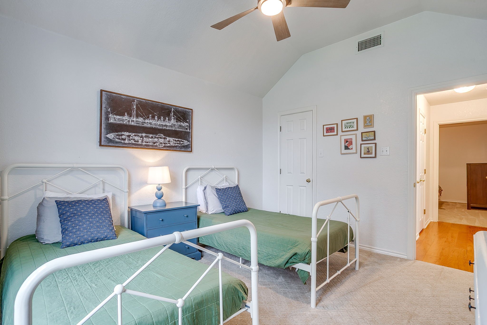 1017 Austin Ct (37 of 45).jpg
