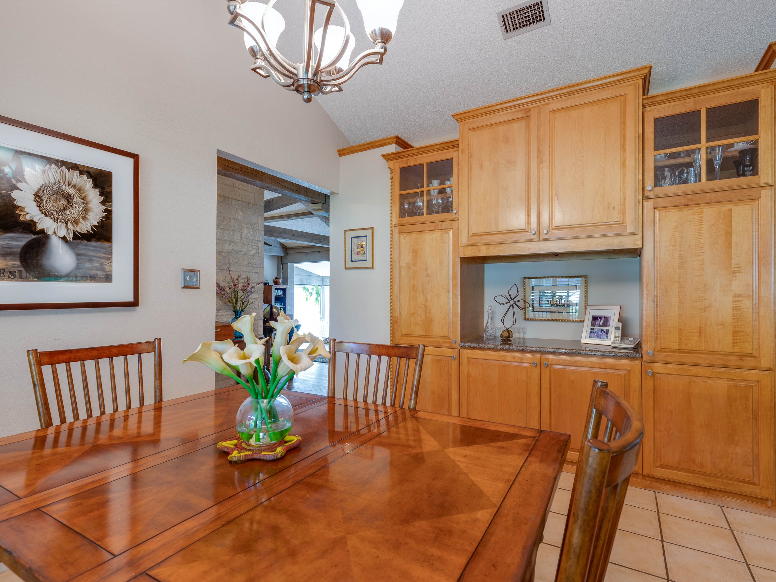 012 Dining Room - 2500 Boyd.jpg