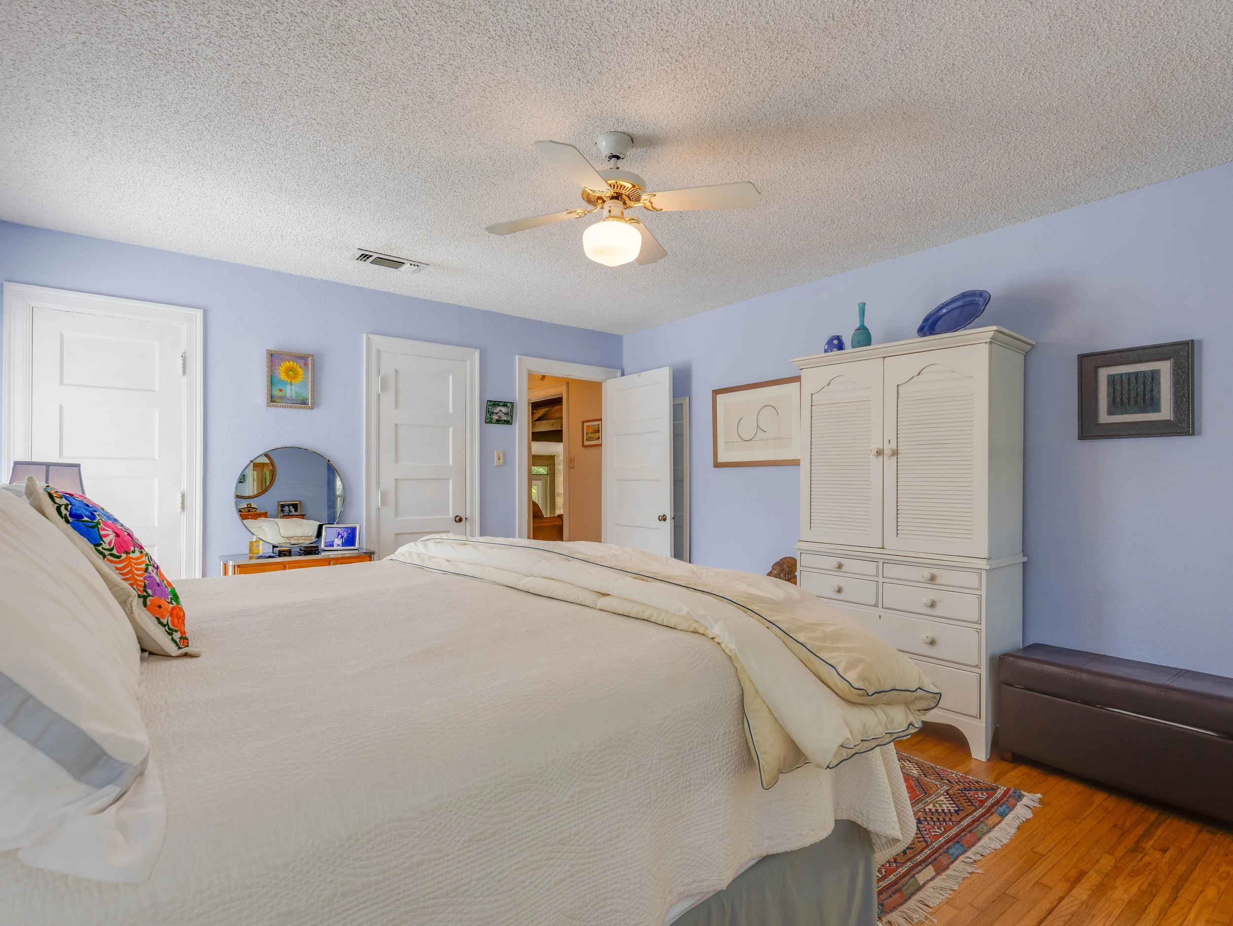 032 Primary Bedroom - 2500 Boyd.jpg