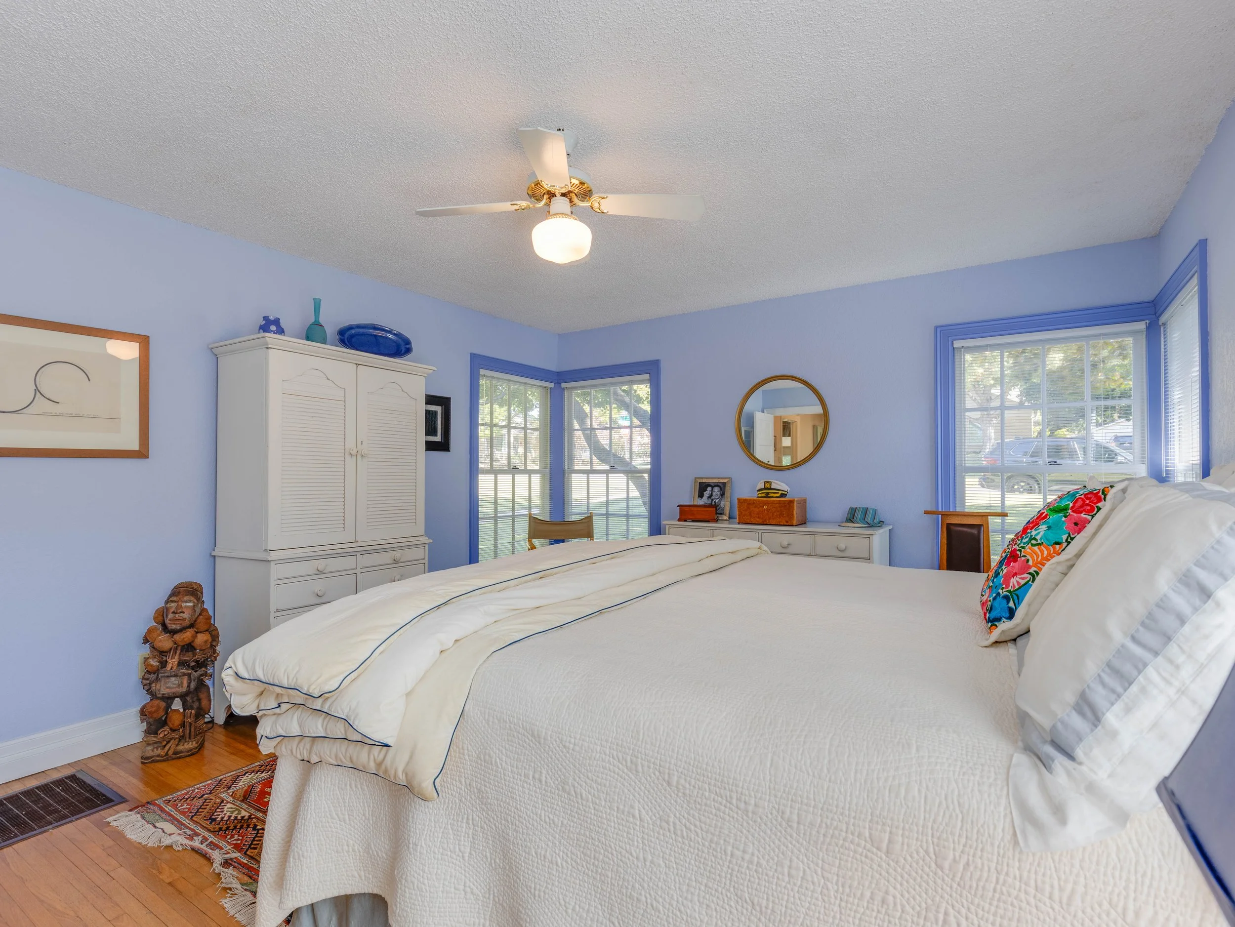 033 Primary Bedroom - 2500 Boyd.jpg