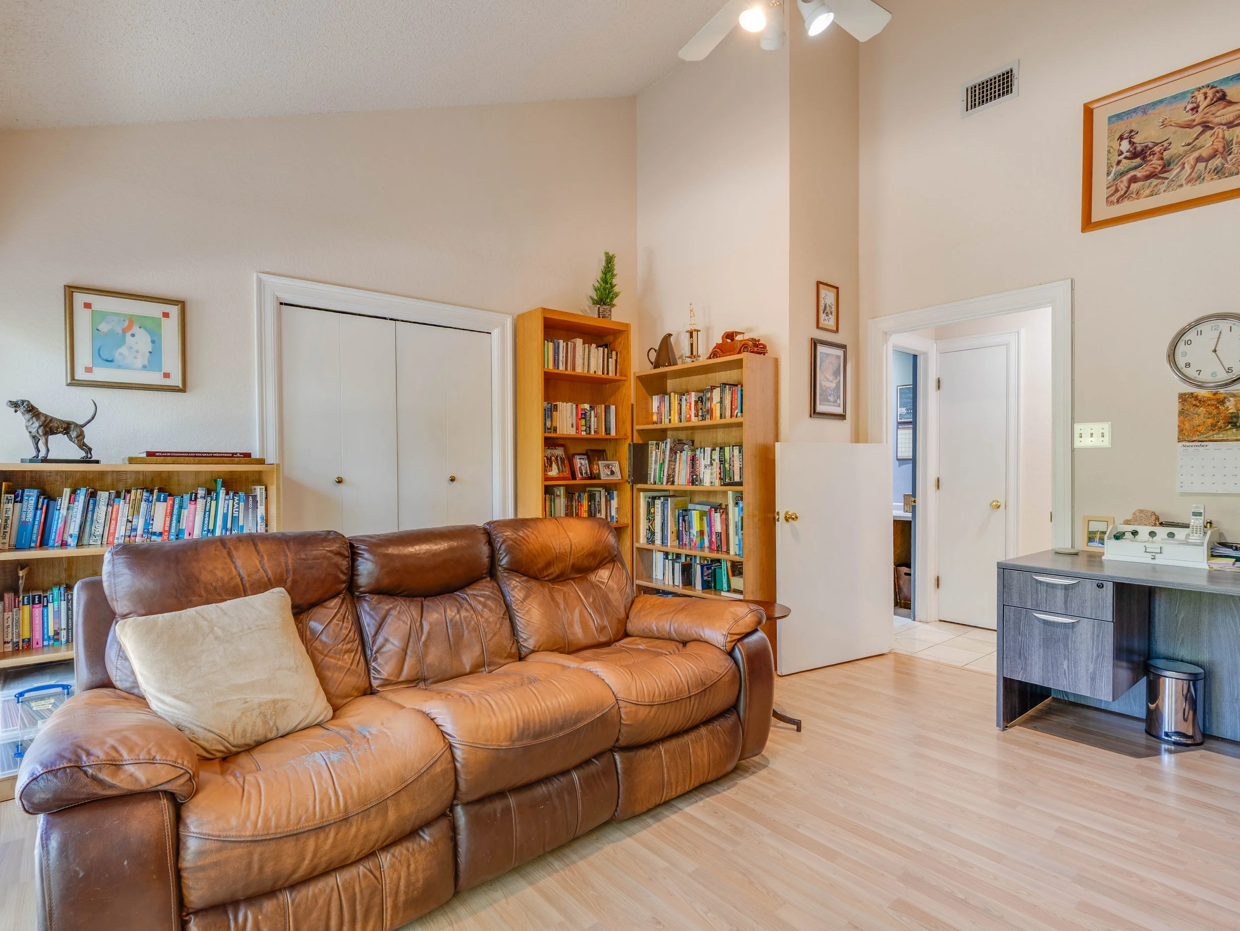 039 Bed or Game Room - 2500 Boyd.jpg