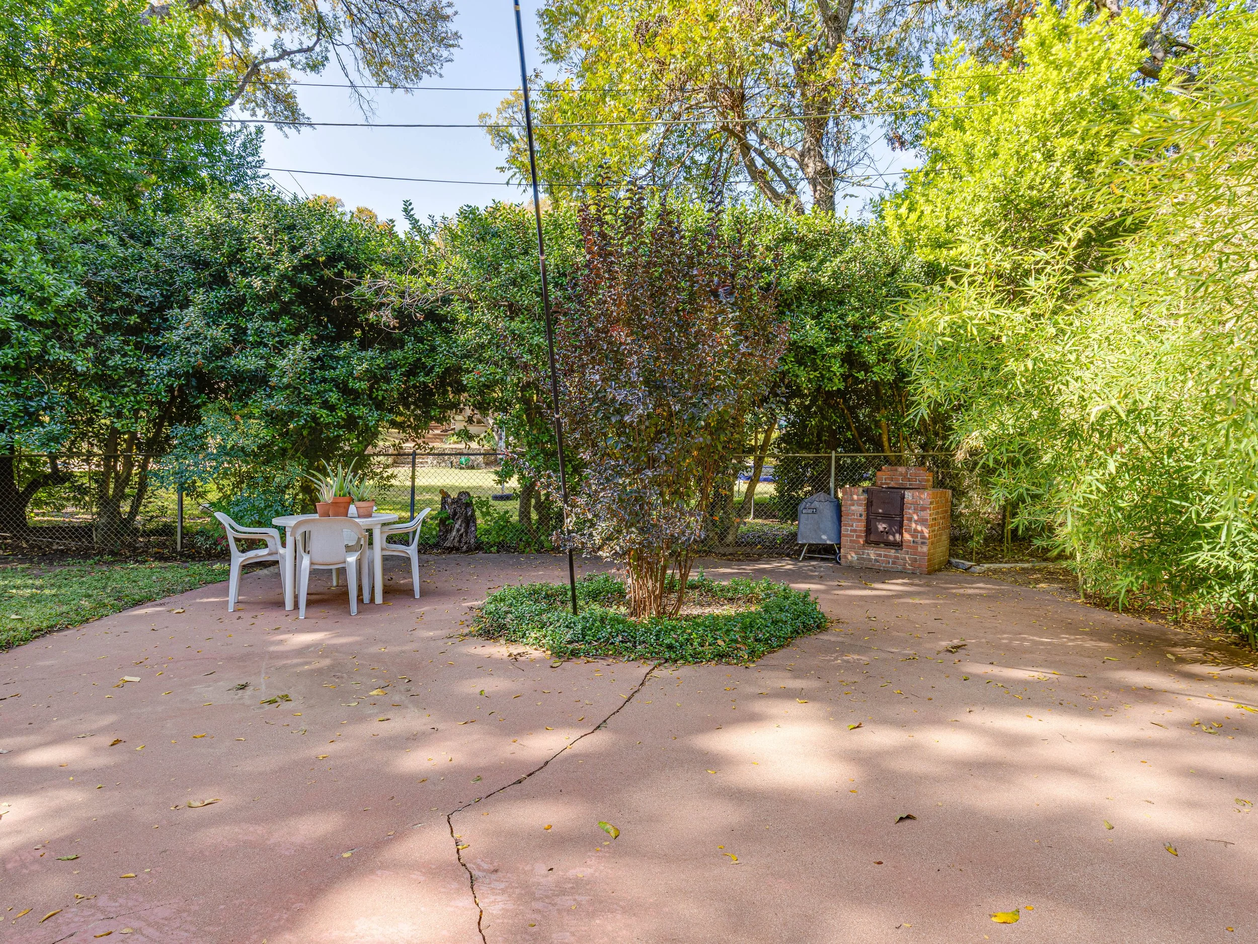 057 Backyard - 2500 Boyd.jpg