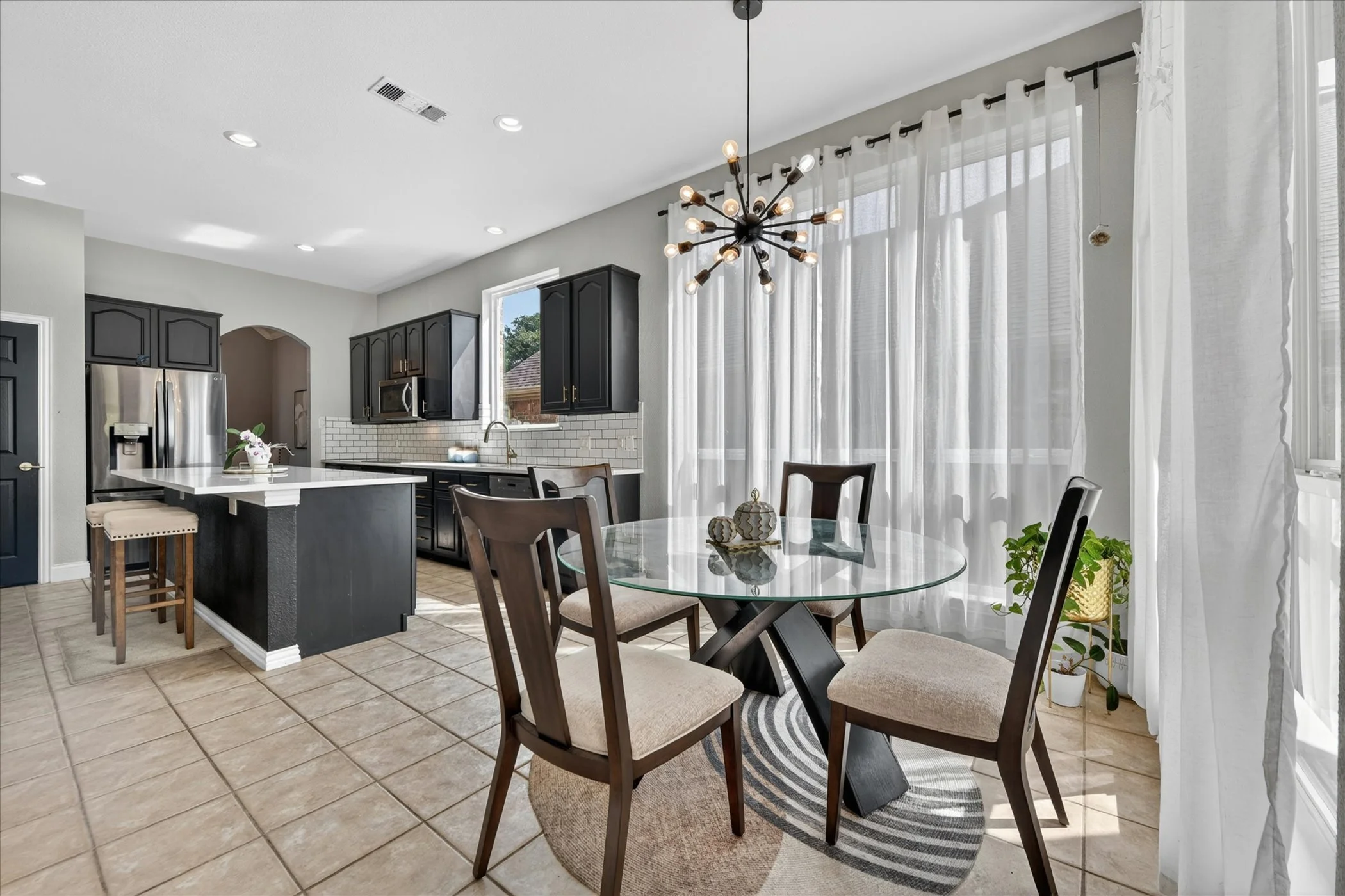 18-3829-Vernon-Way-Reality-360-Imaging.jpg