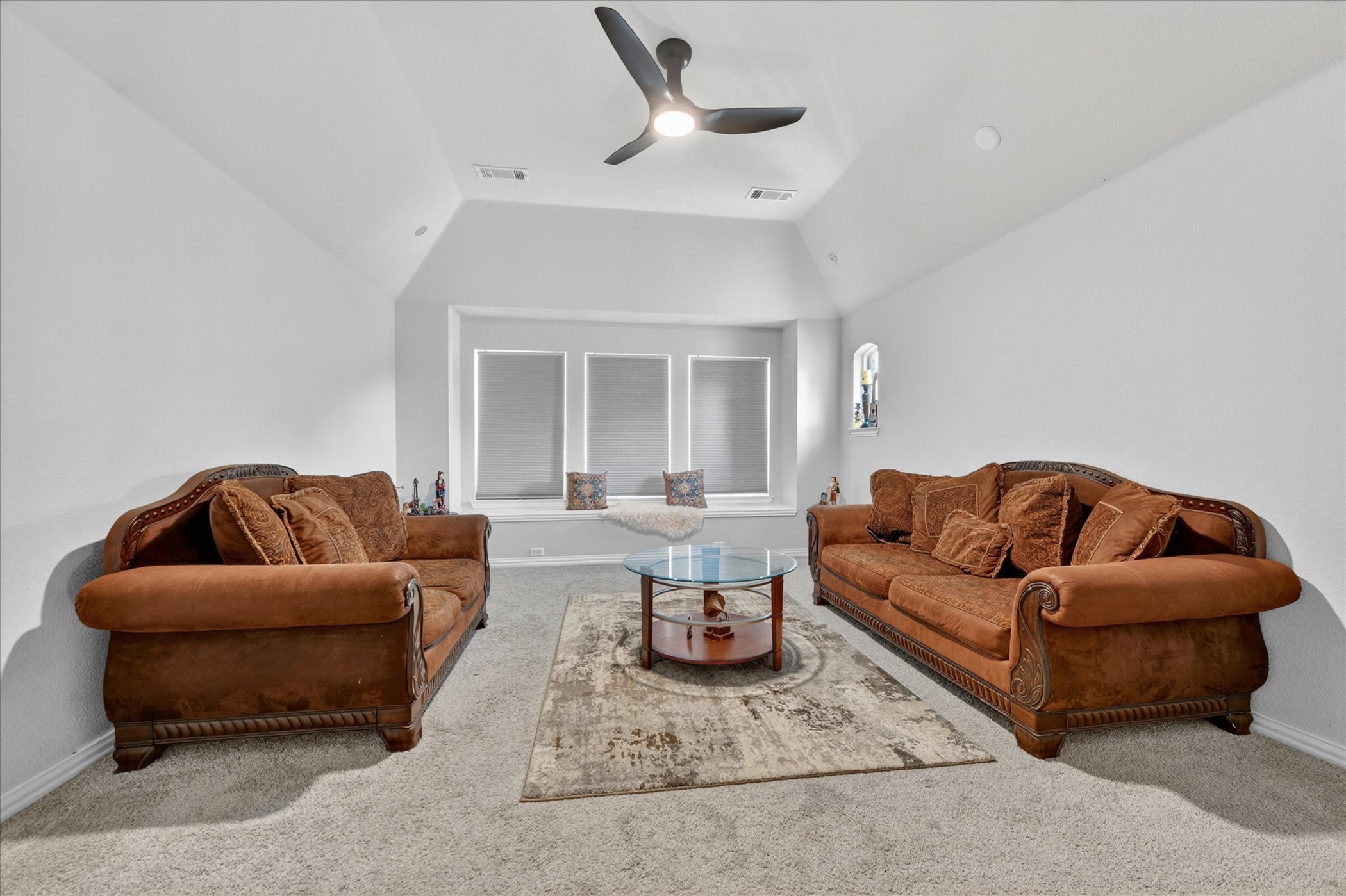 33-3829-Vernon-Way-Reality-360-Imaging.jpg