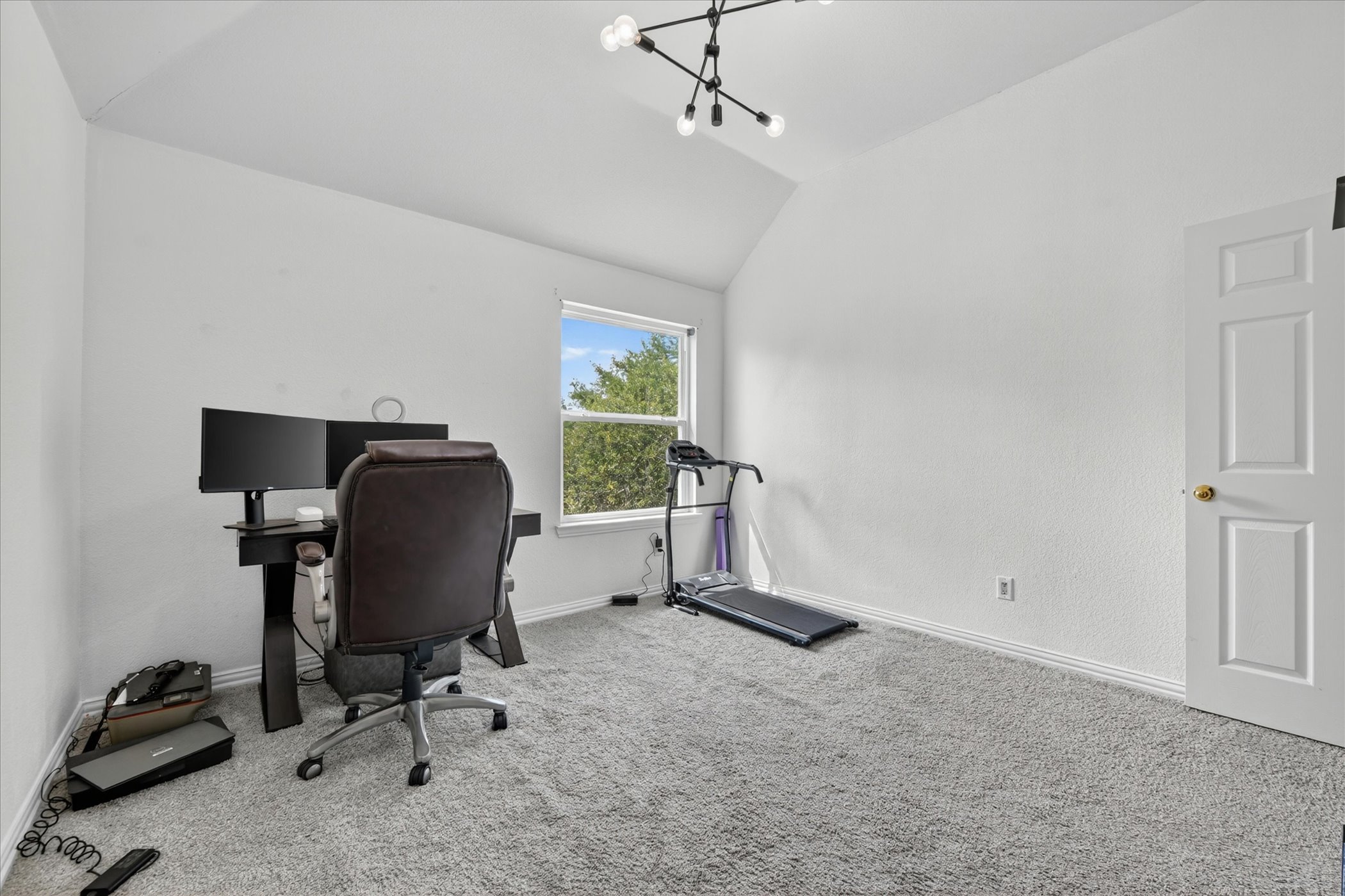 42-3829-Vernon-Way-Reality-360-Imaging.jpg
