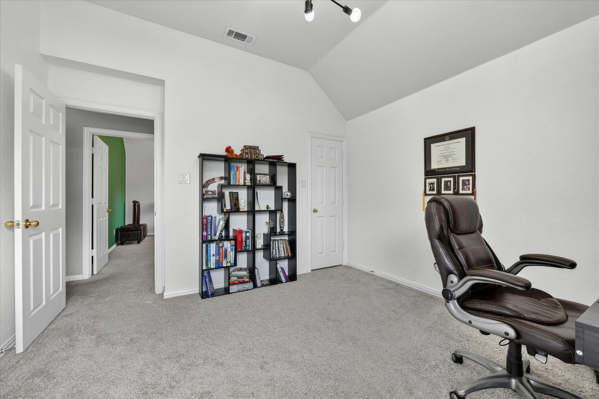 43-3829-Vernon-Way-Reality-360-Imaging.jpg