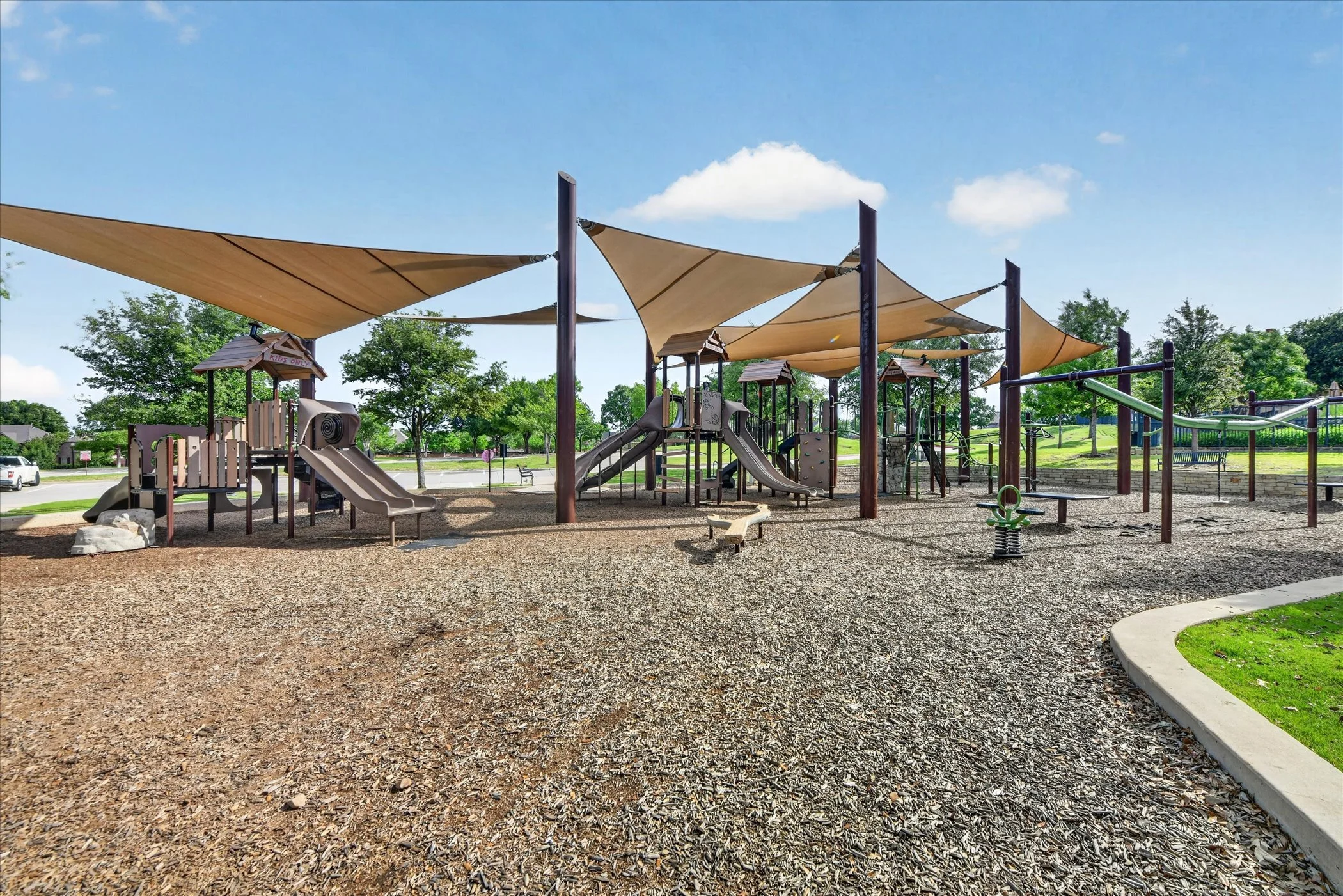 52-3829-Vernon-Way-Reality-360-Imaging.jpg