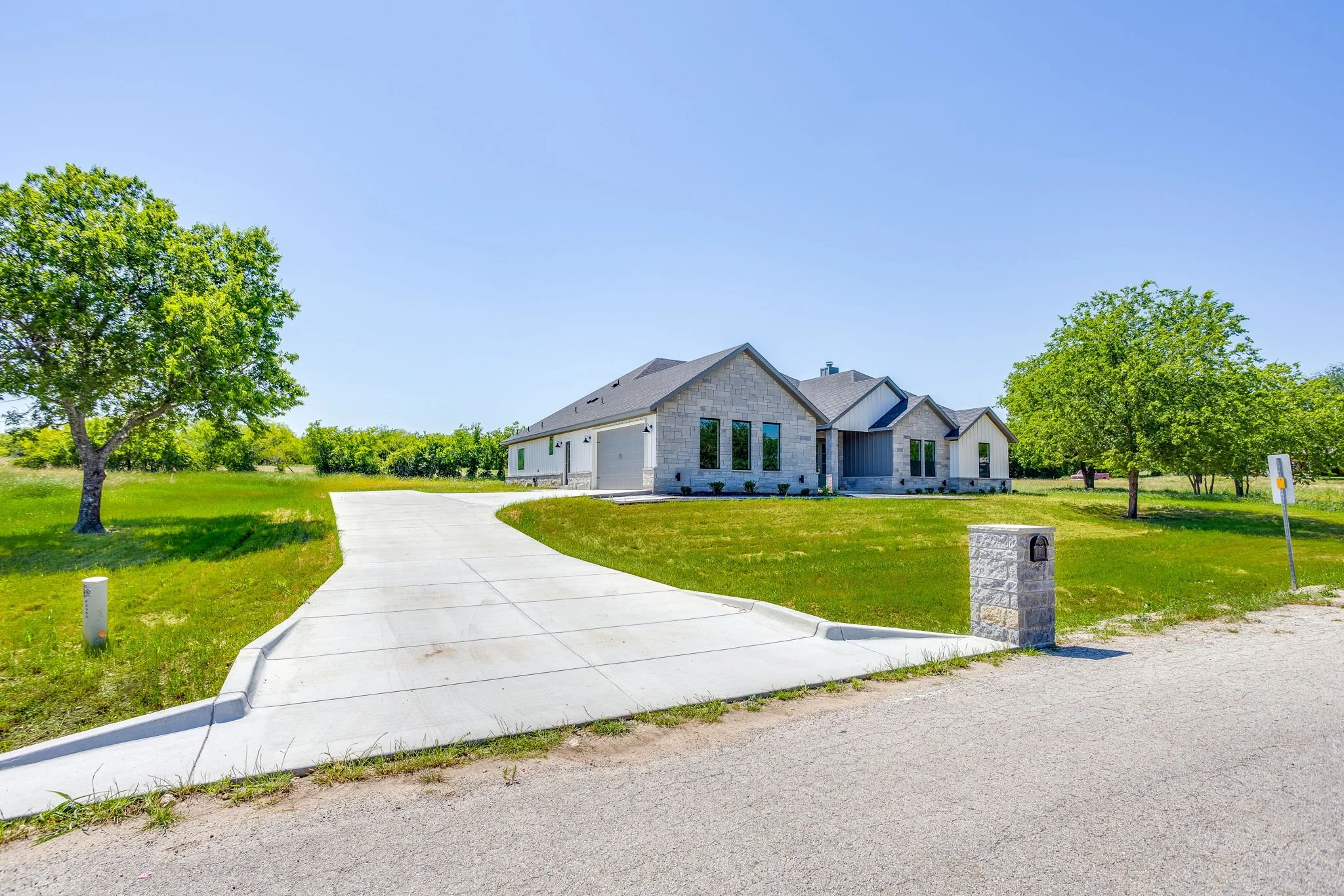 5524 Sledge Loop (2 of 3).jpg