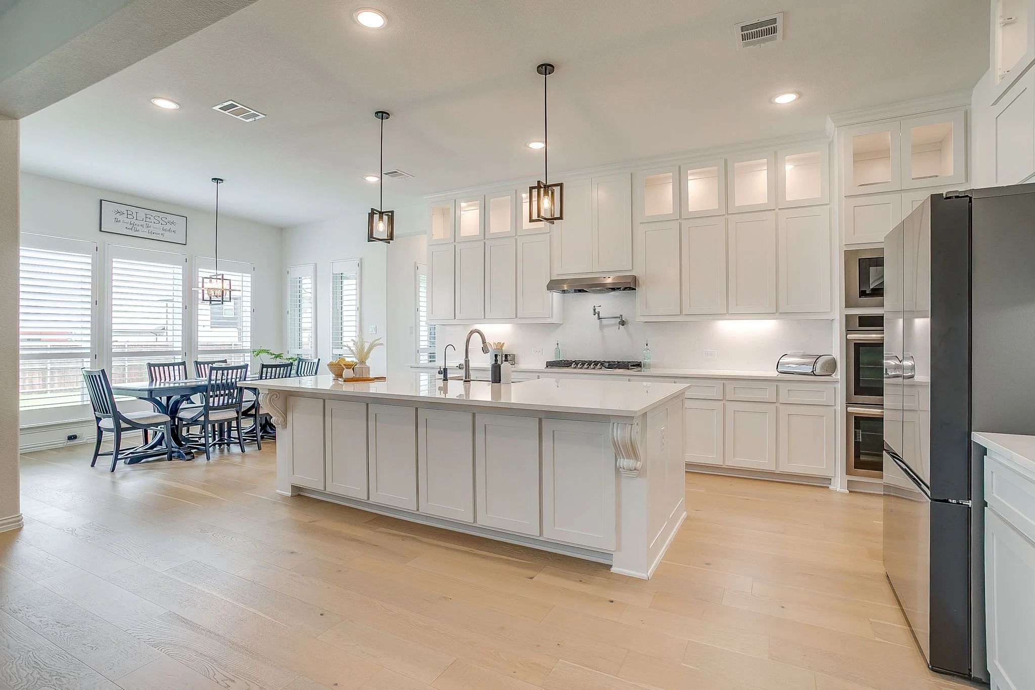 1283 Meadow Rose Dr (25 of 58).jpg