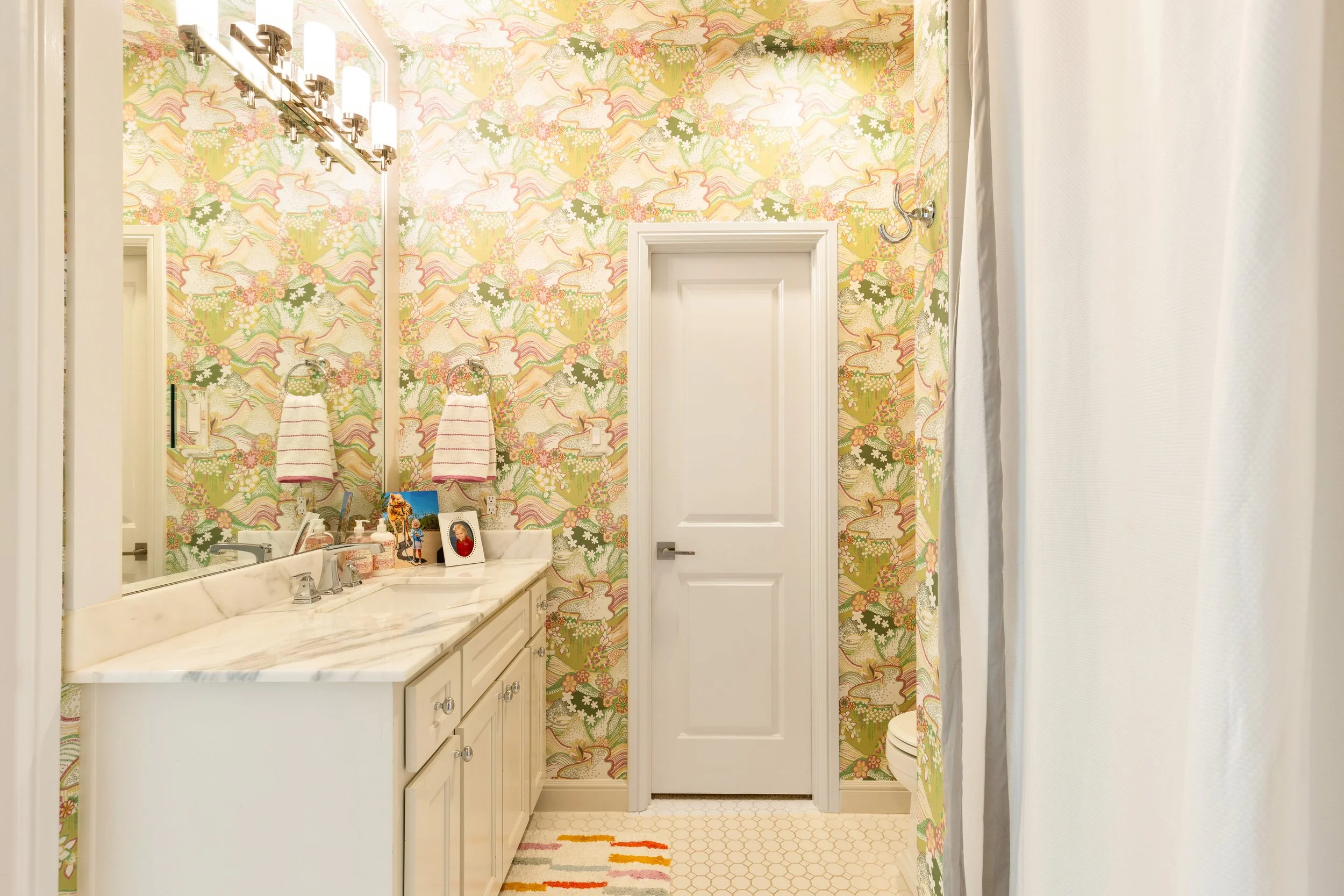 070 Bathroom 4 - 109 Pineland.jpg