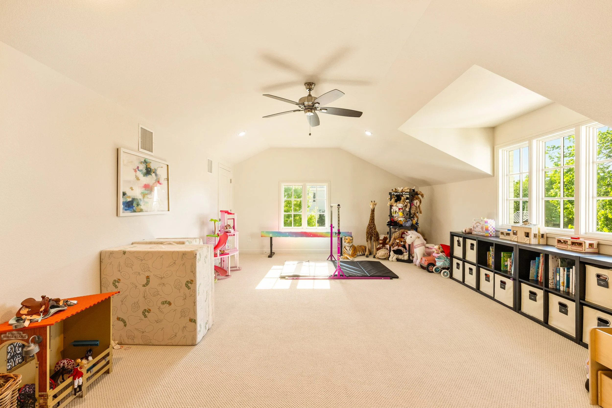 071 Bonus Room - 109 Pineland.jpg