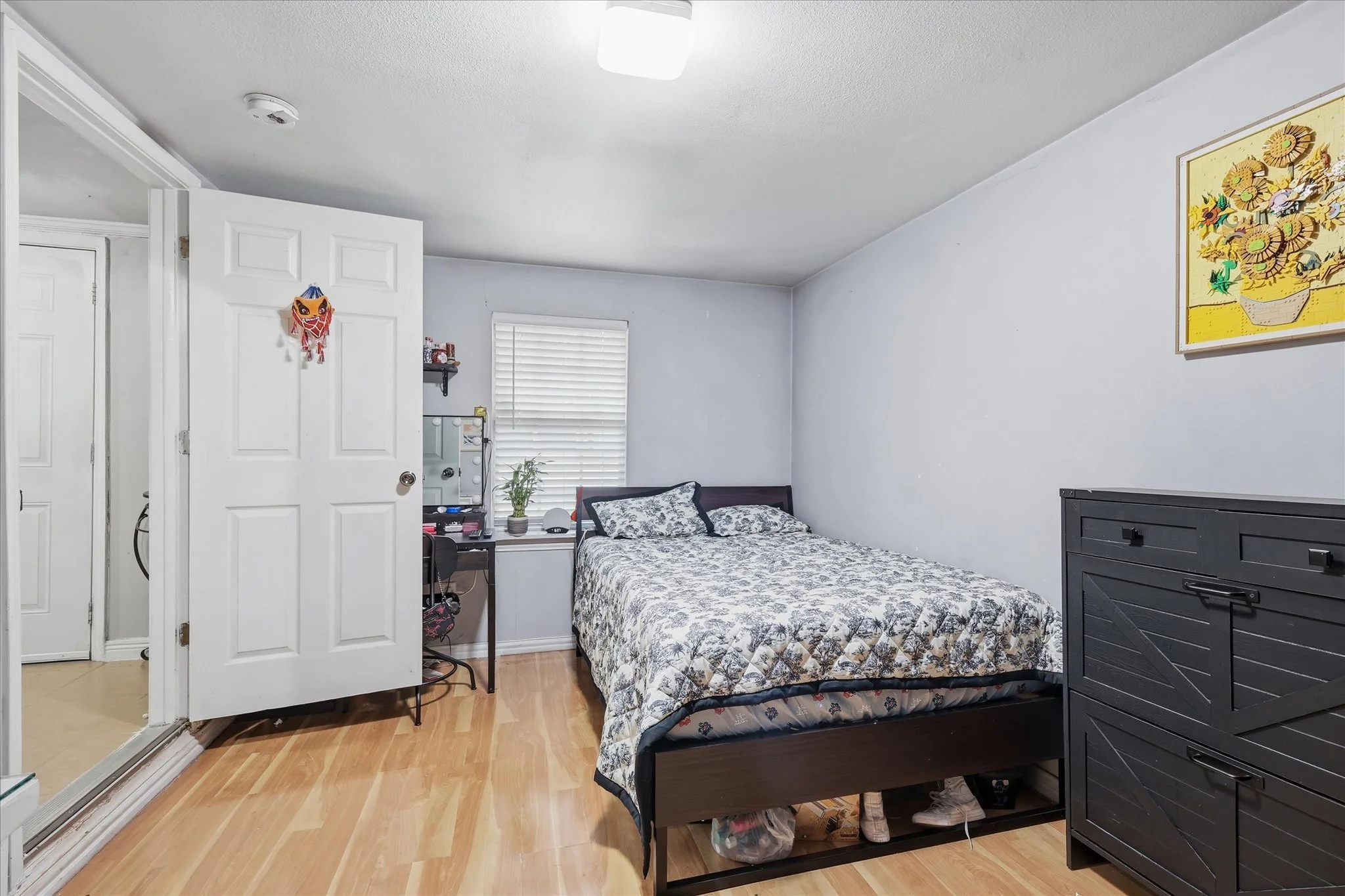 34-2800_Brockbank_Dr - 034.jpg