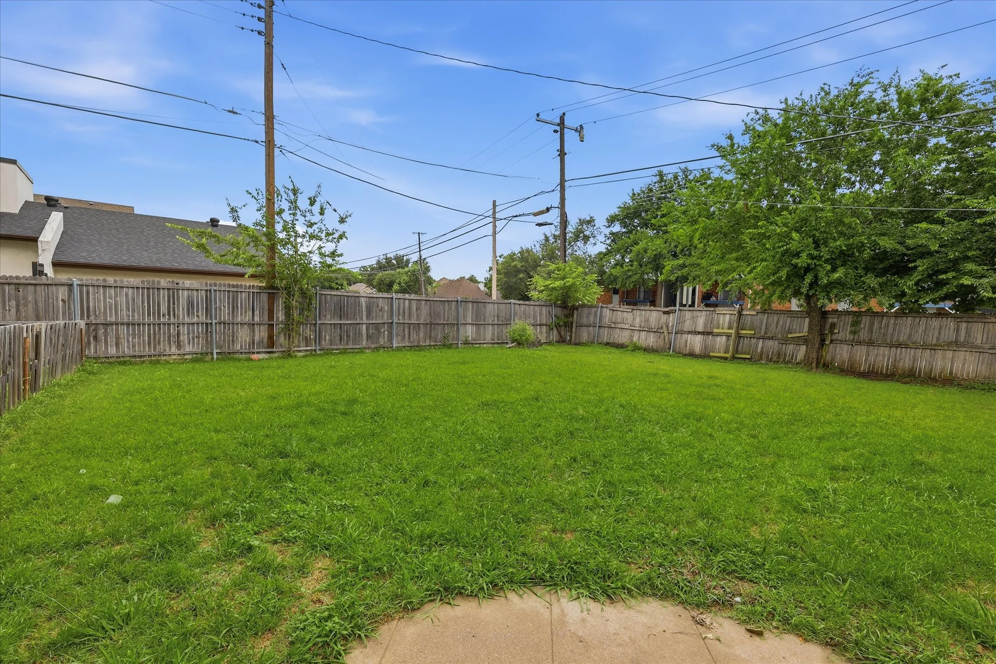49-2800_Brockbank_Dr - 049.jpg