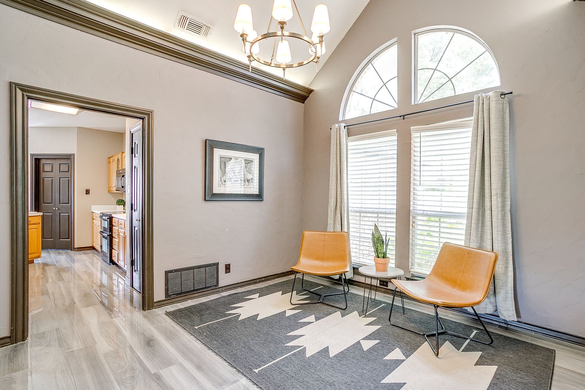 9928 Wandering Way St (10 of 46).jpg