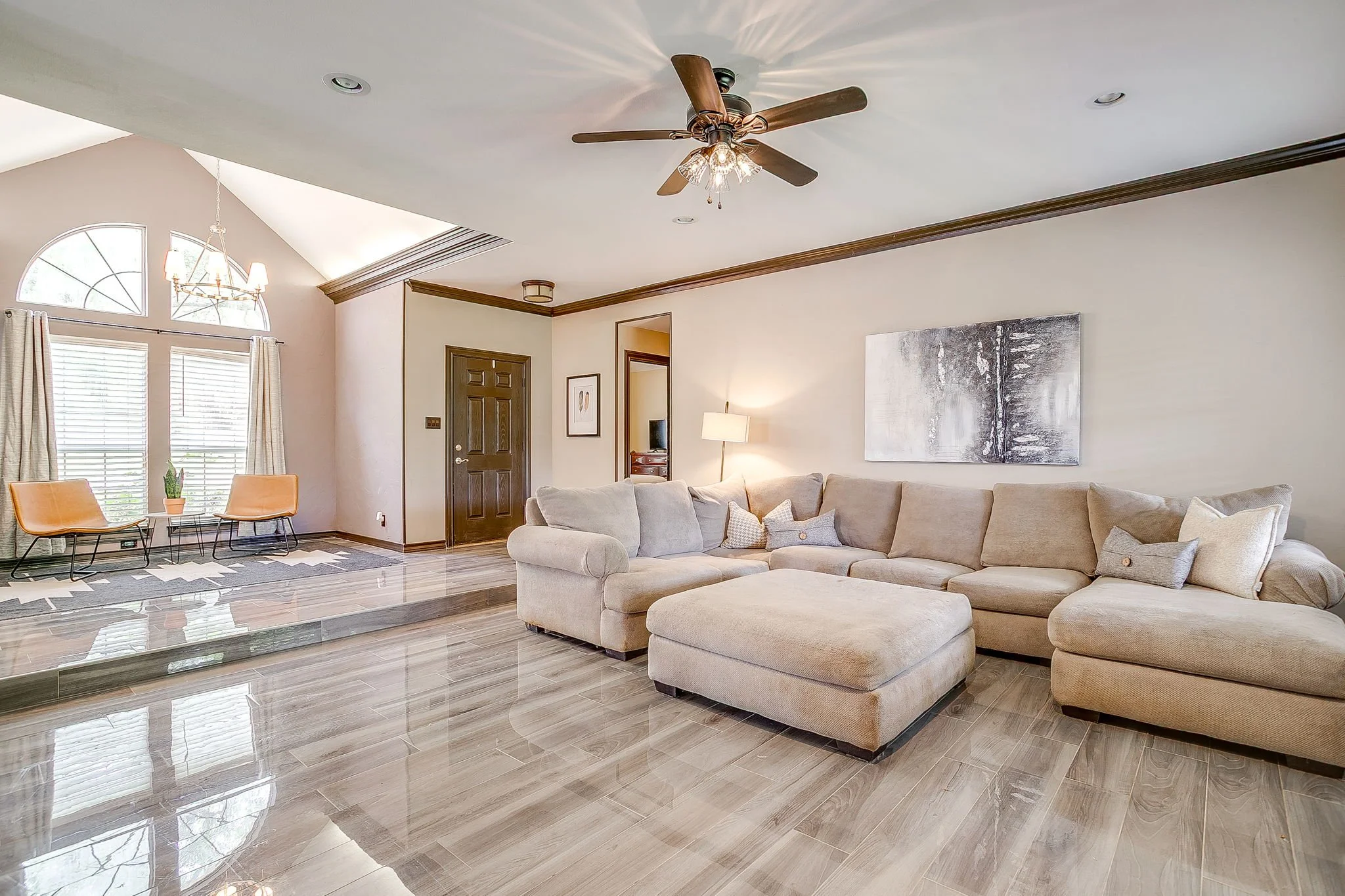 9928 Wandering Way St (17 of 46).jpg